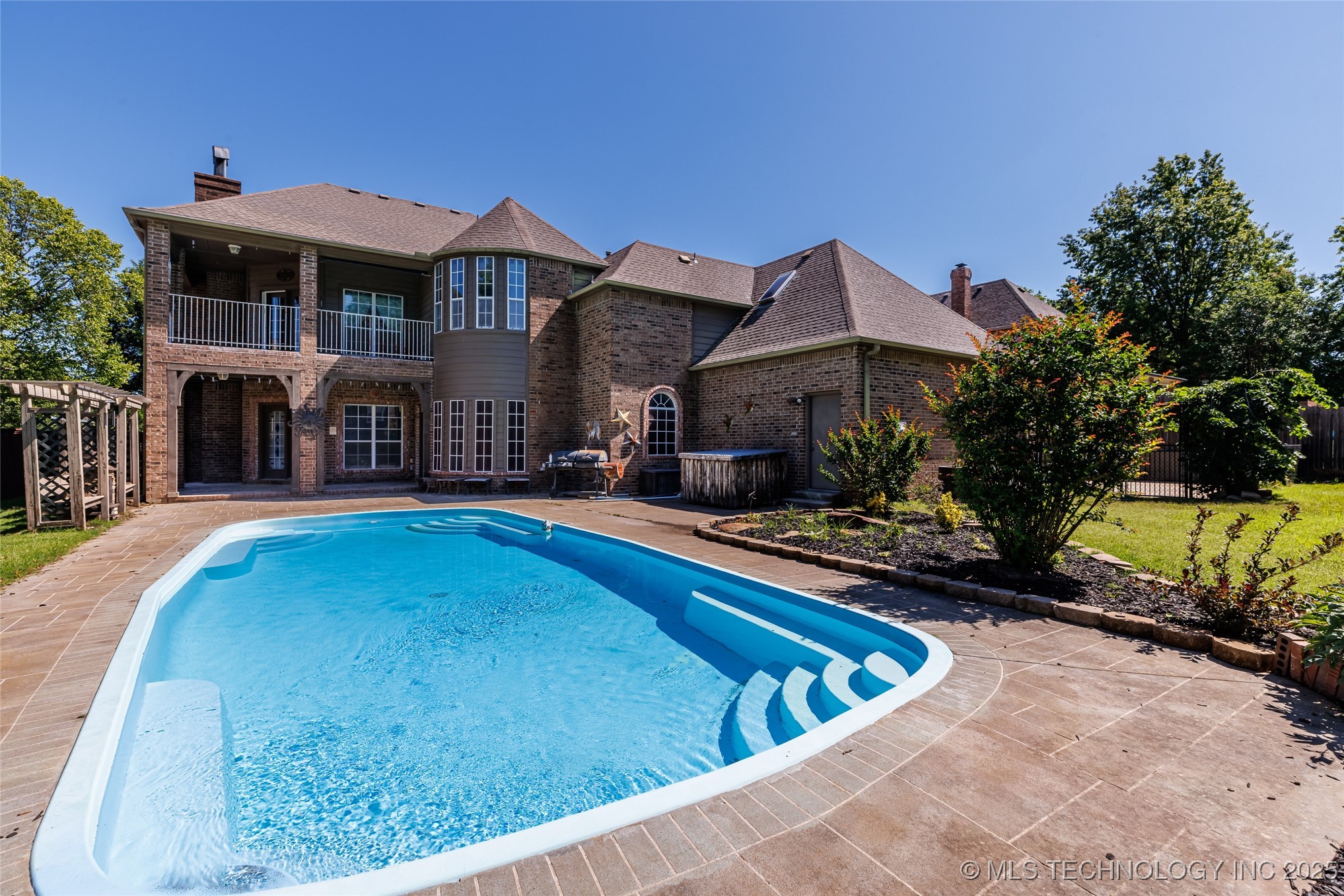 13216 E 93rd Street N