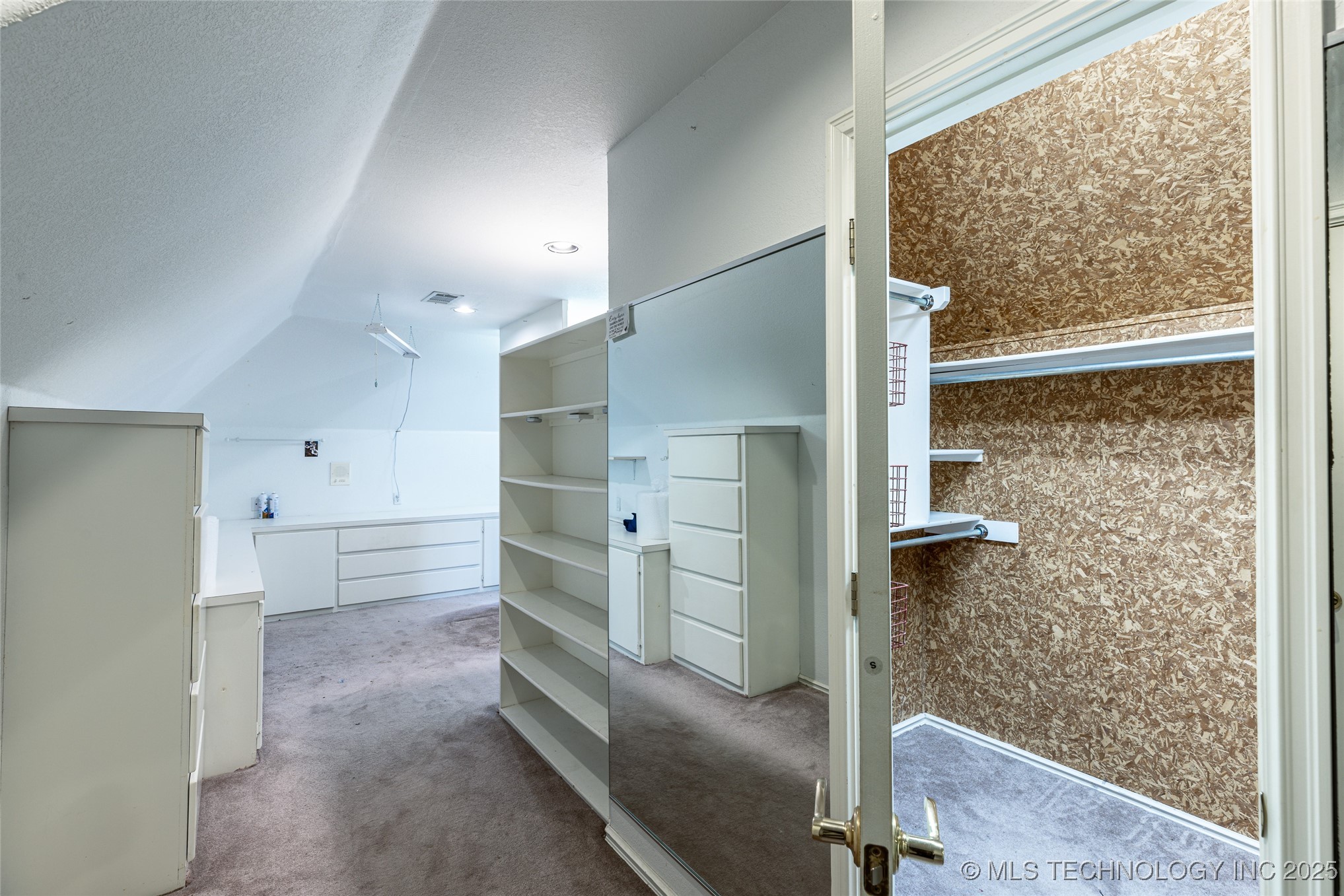 13216 E 93rd Street N