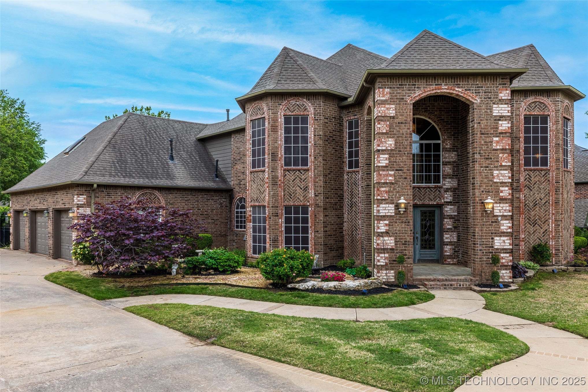 13216 E 93rd Street N