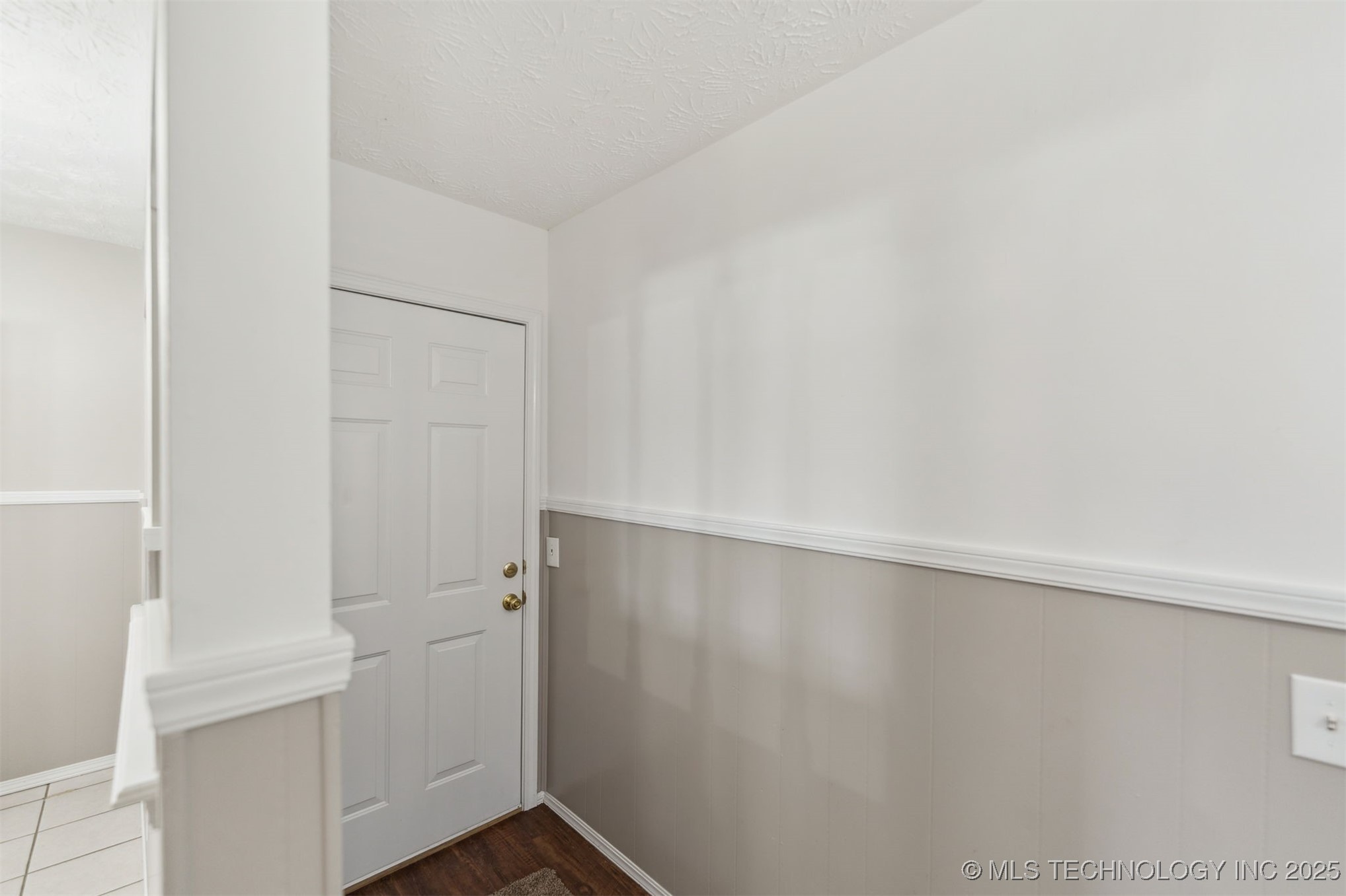 1117 W Chambers Court