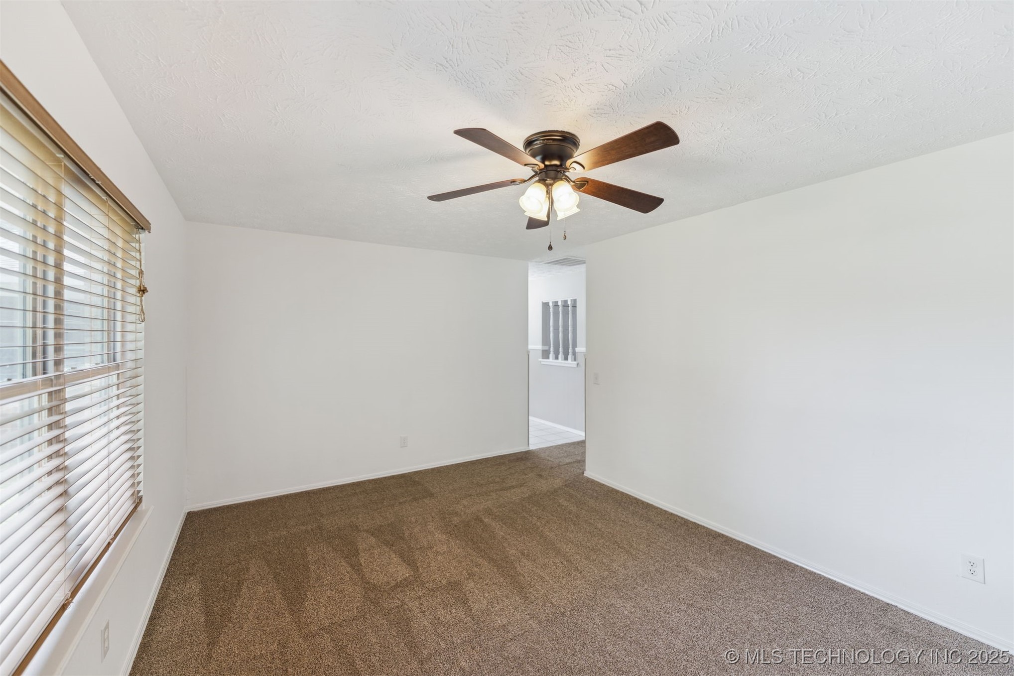 1117 W Chambers Court