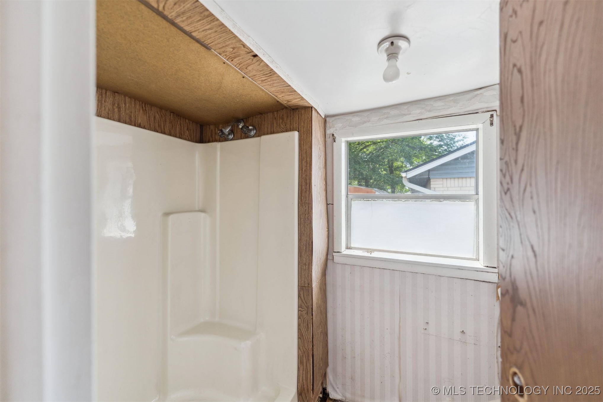 1117 W Chambers Court