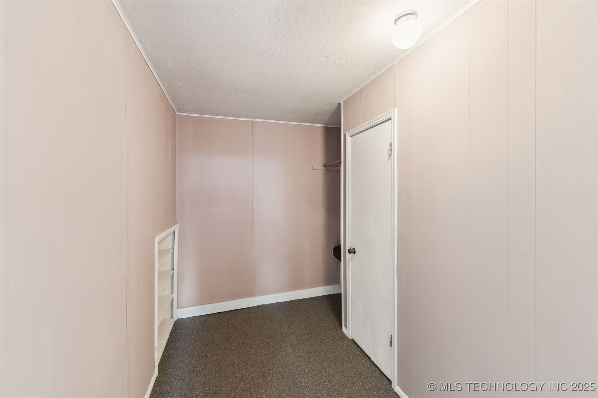 1117 W Chambers Court