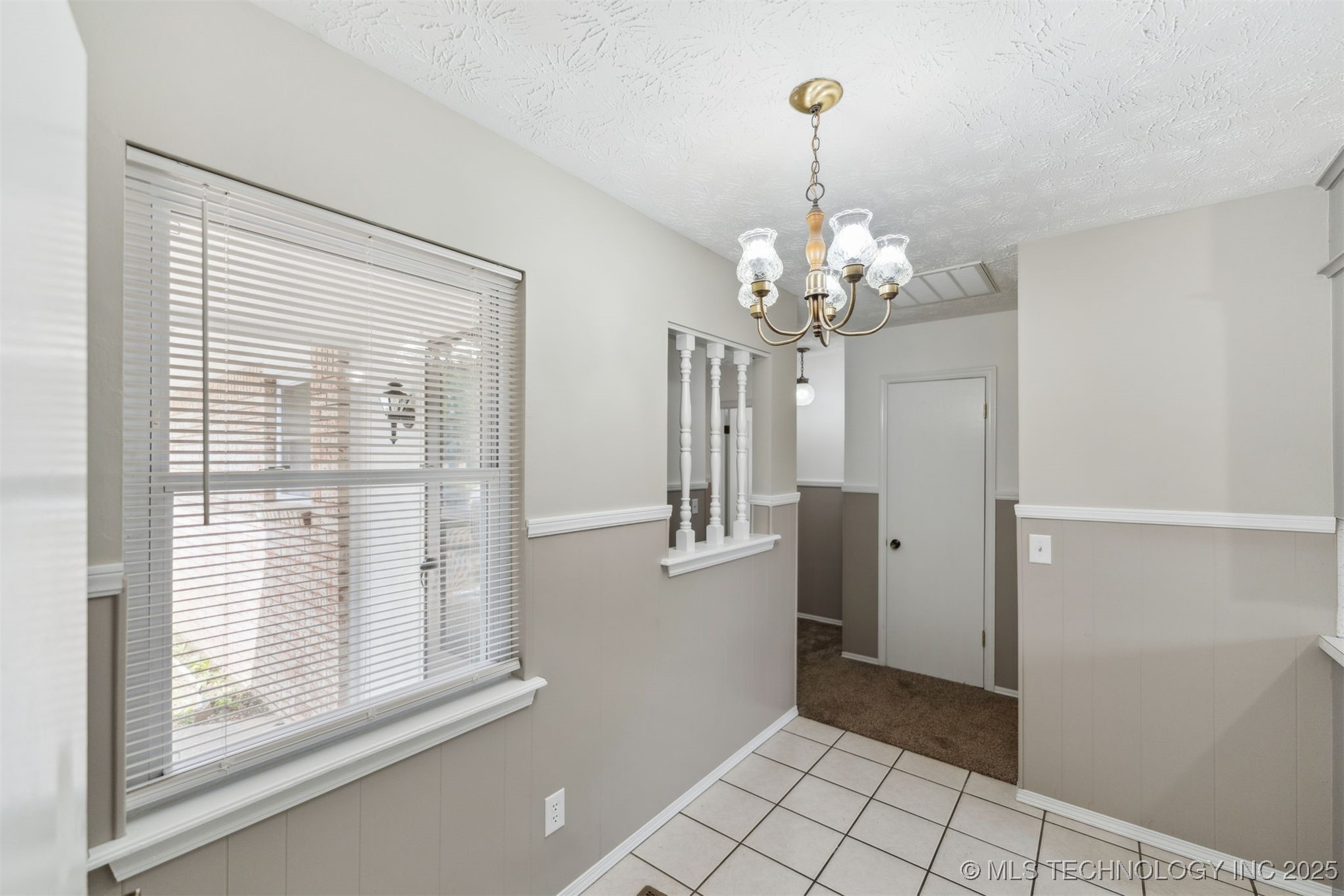 1117 W Chambers Court