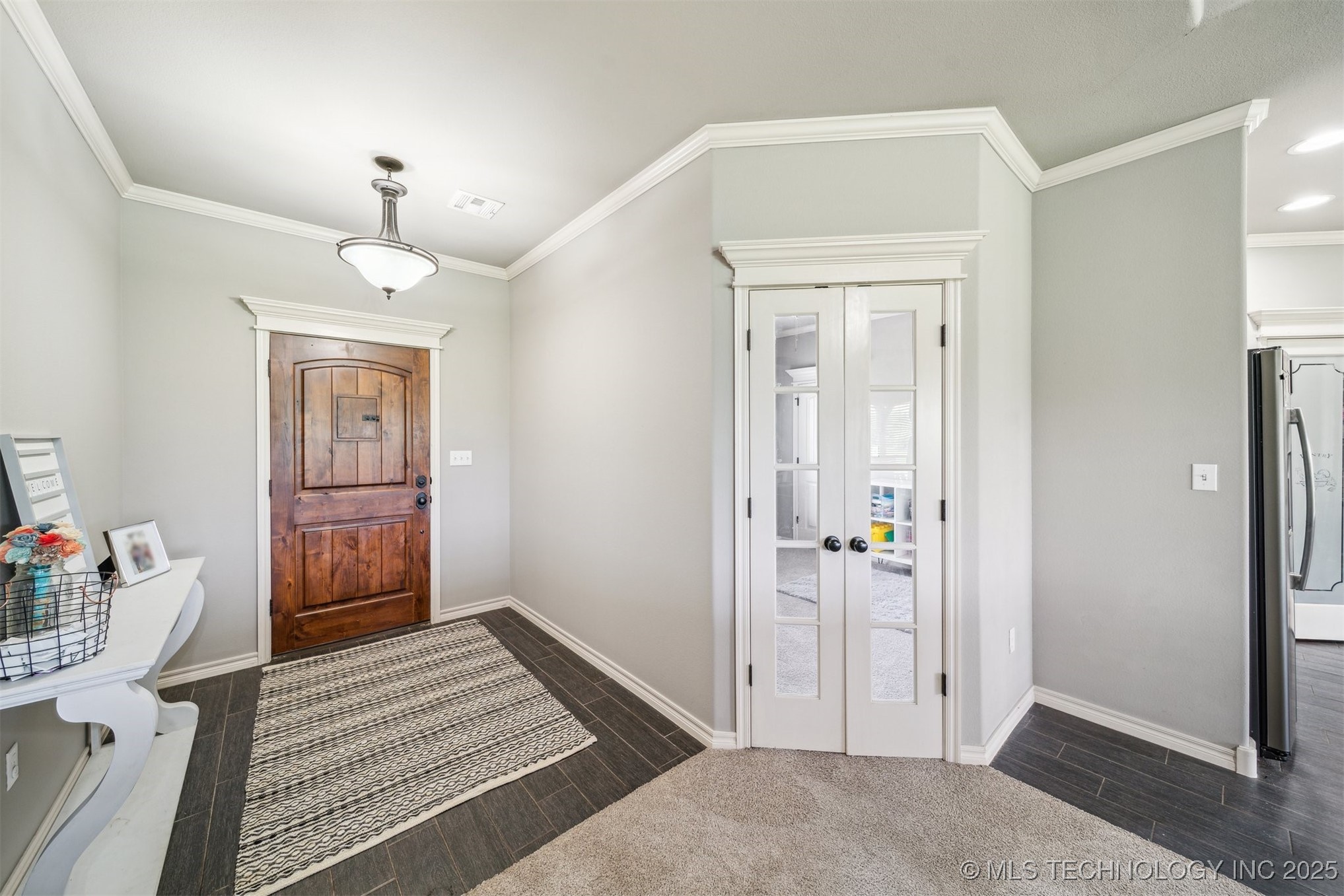 14698 Eagle Drive