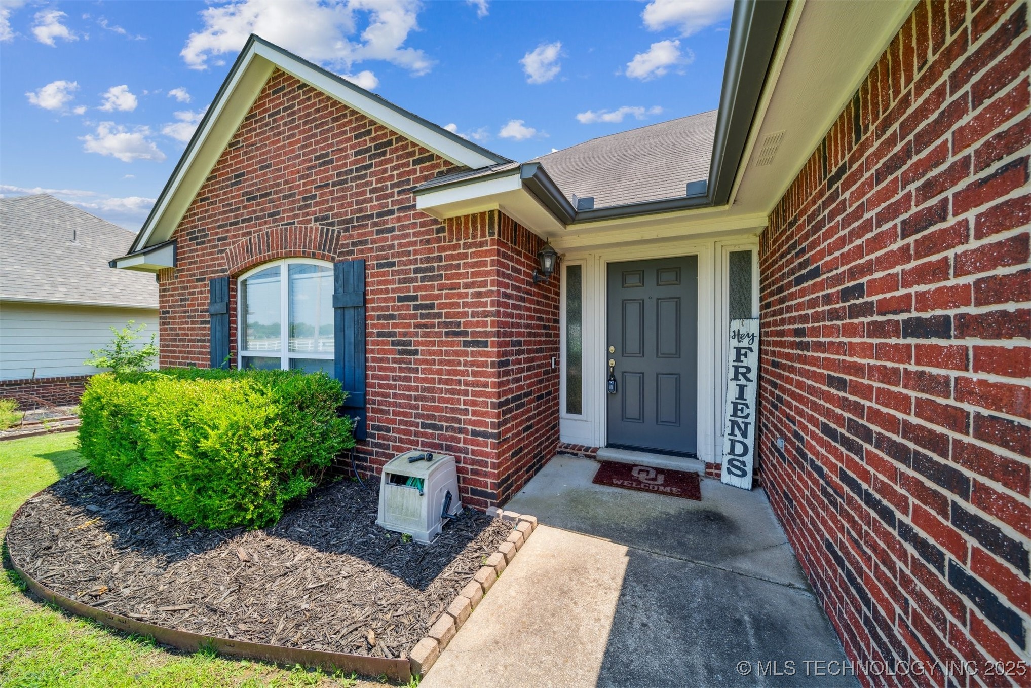 9668 E 530 Road