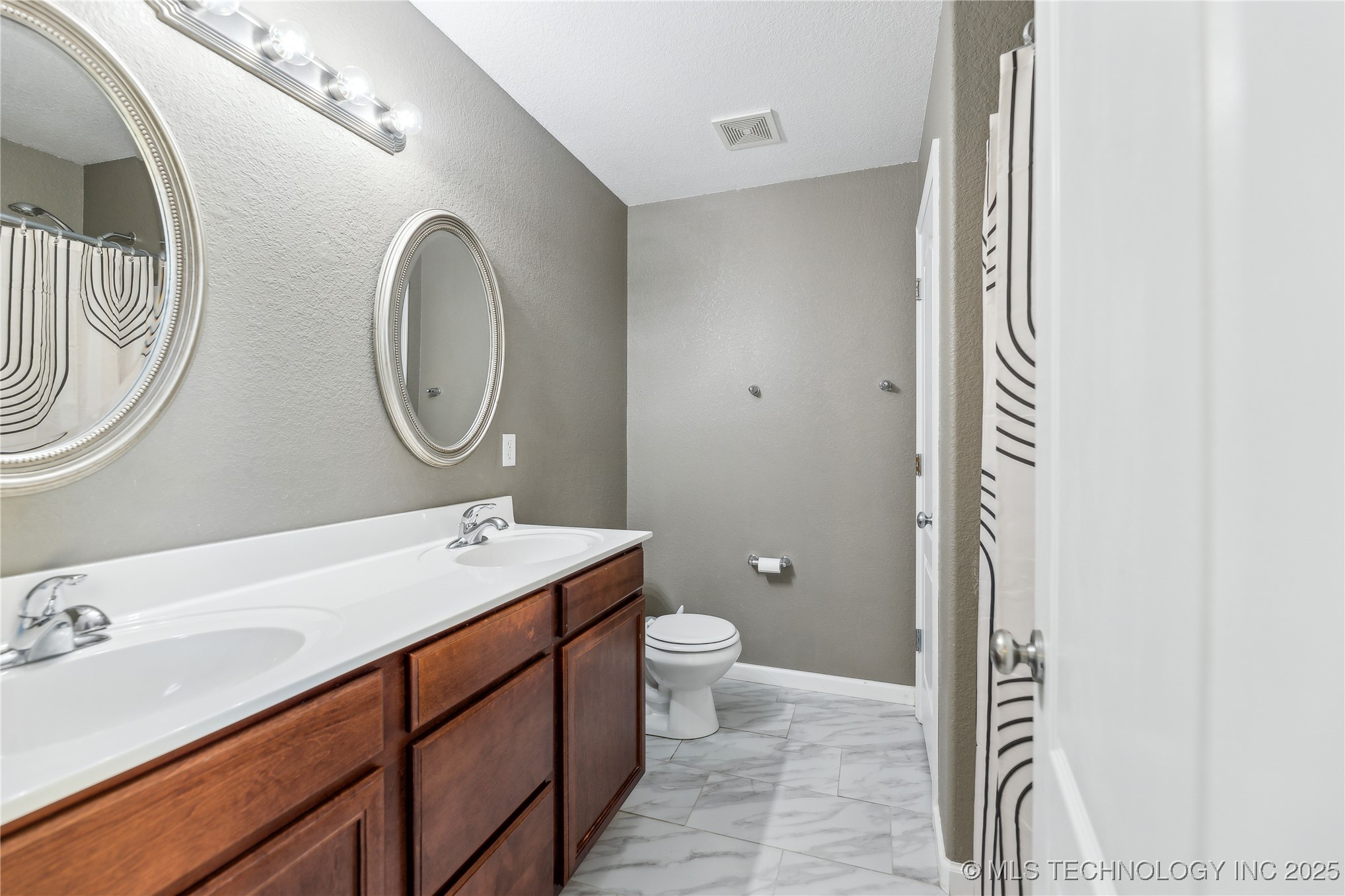 11088 N 116th East Avenue