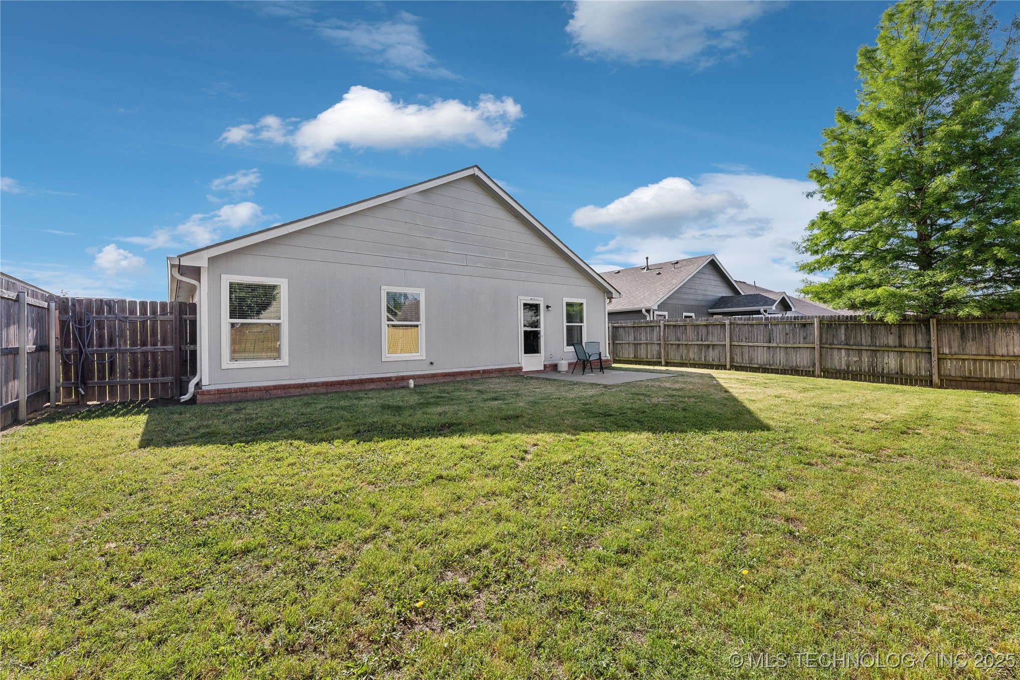 11088 N 116th East Avenue