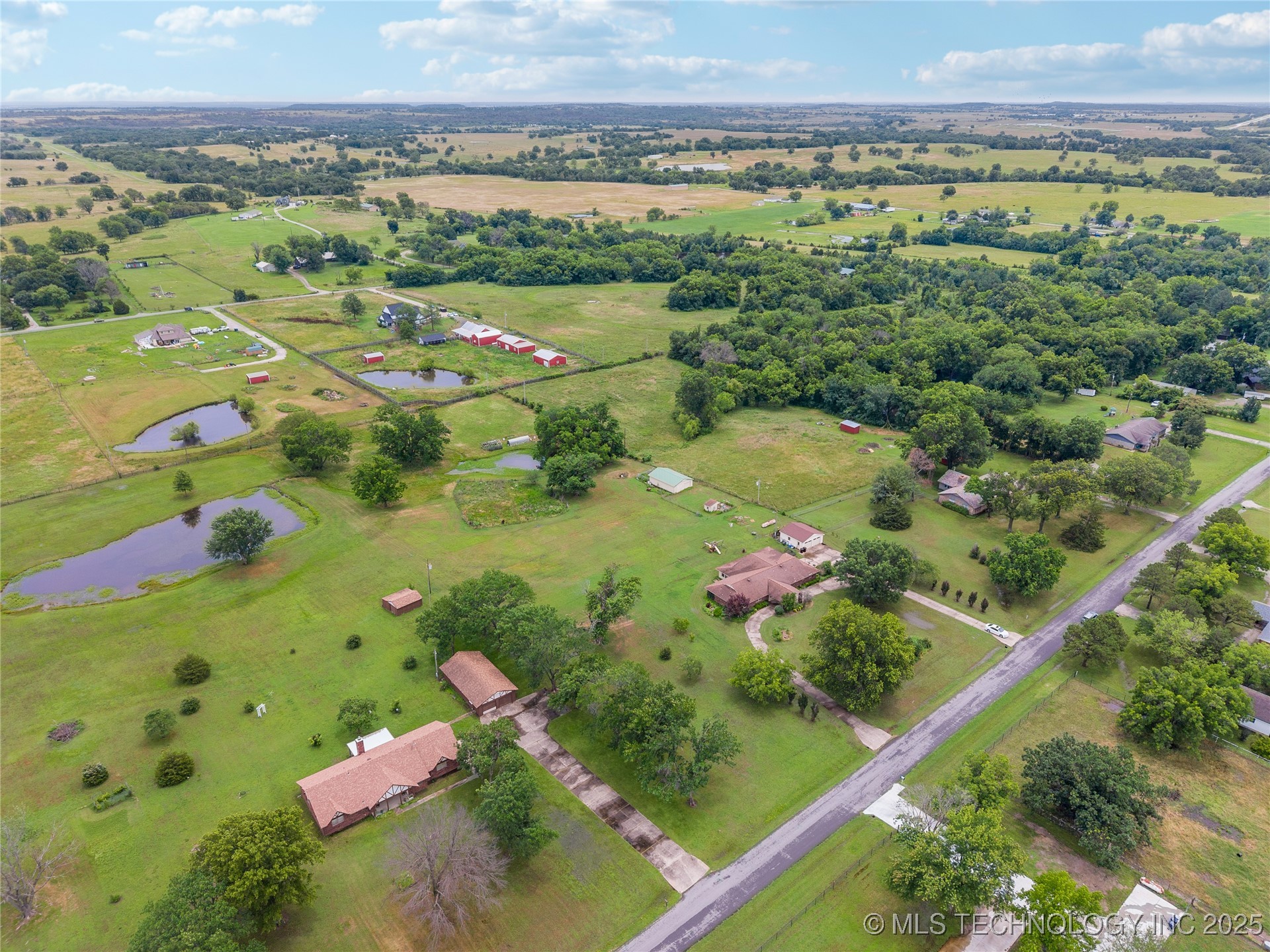 24601 S Meadow Circle Drive