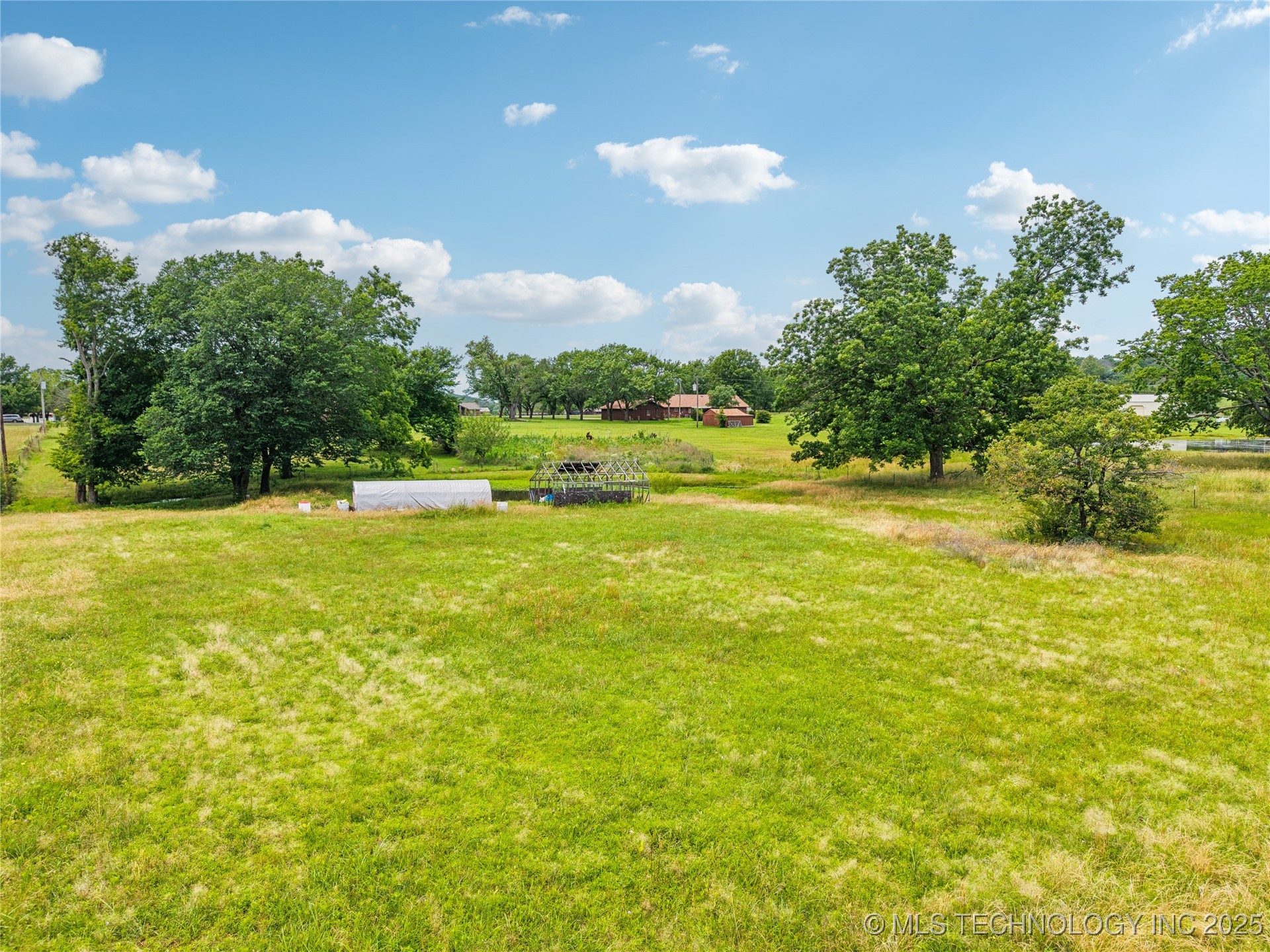 24601 S Meadow Circle Drive