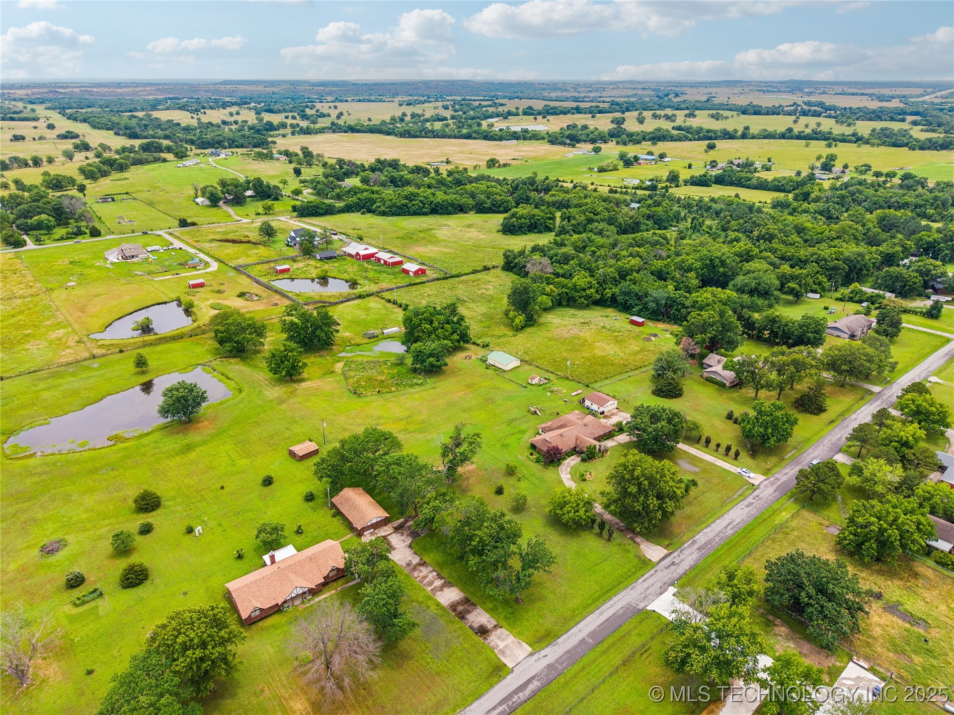 24601 S Meadow Circle Drive