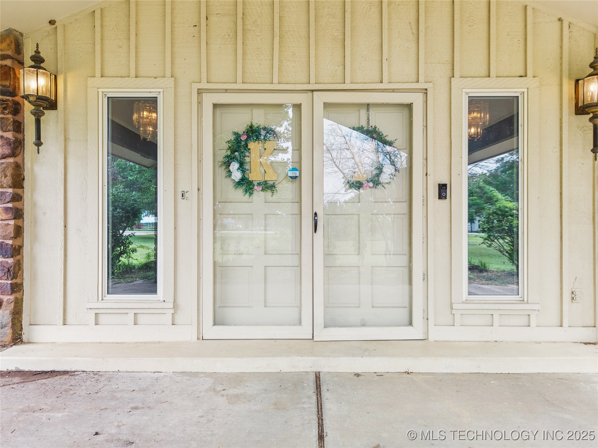 24601 S Meadow Circle Drive