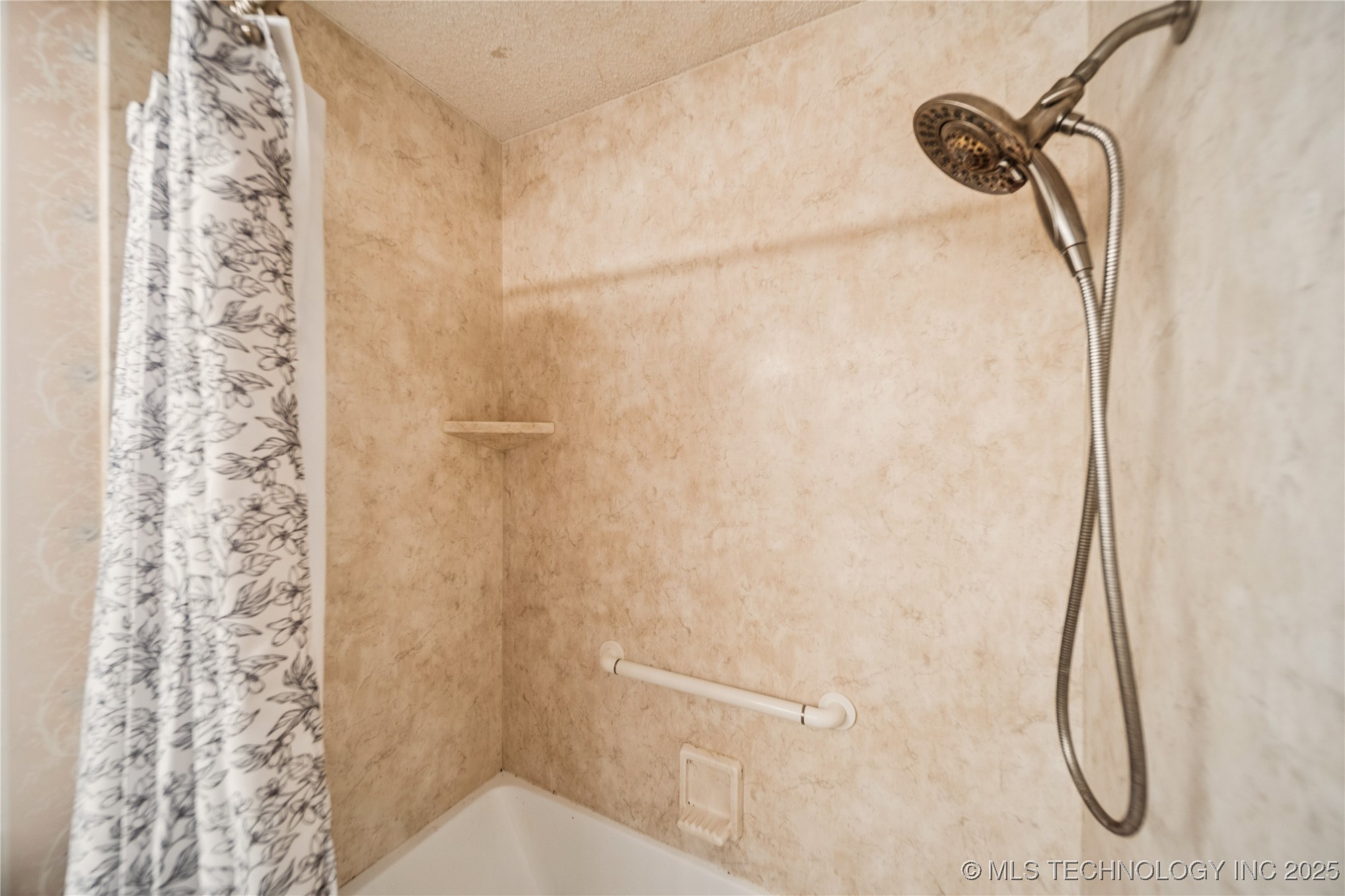 24601 S Meadow Circle Drive