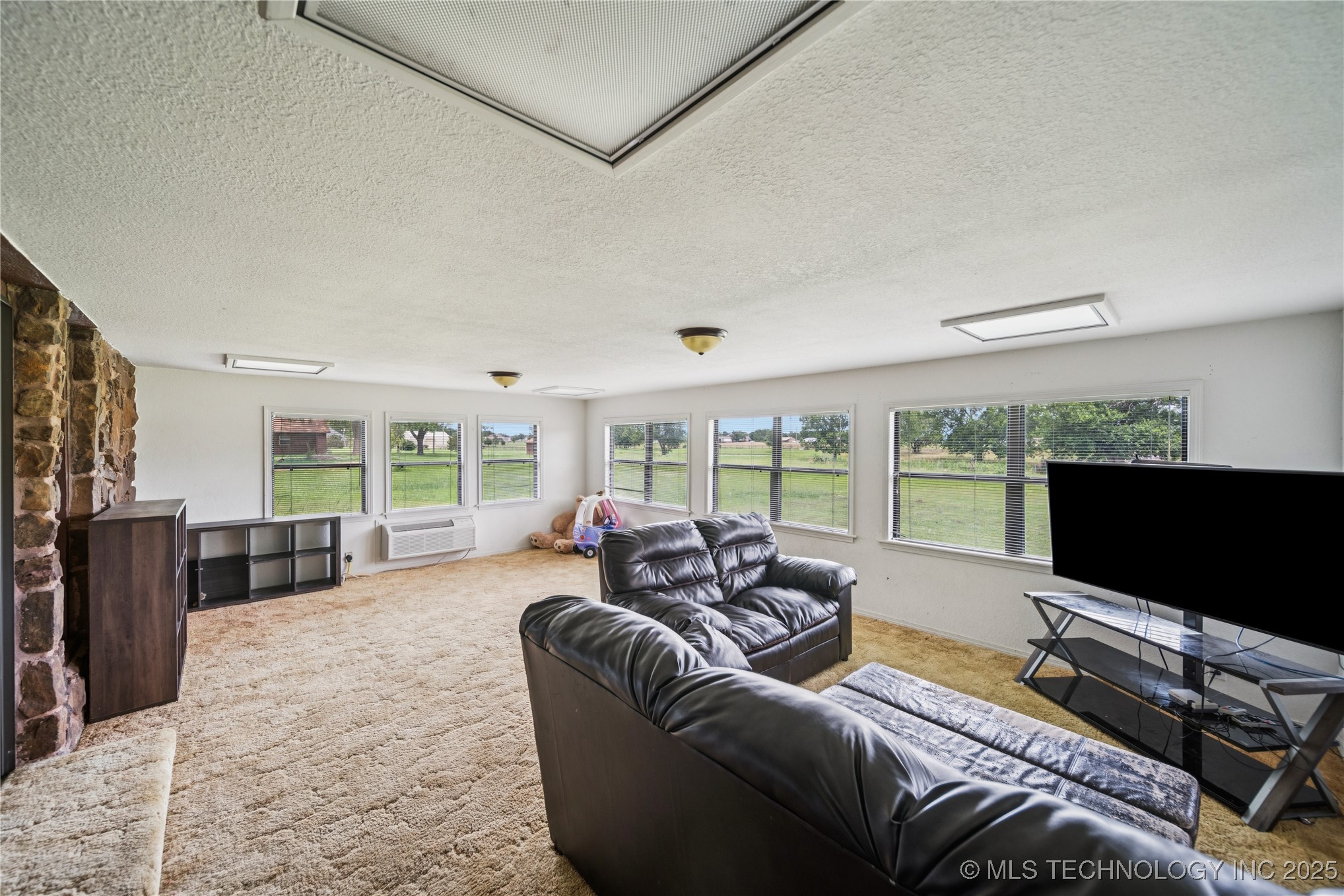 24601 S Meadow Circle Drive