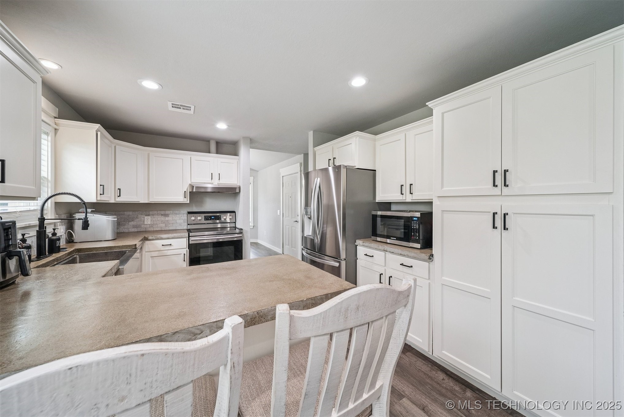 12929 N Sheridan Road