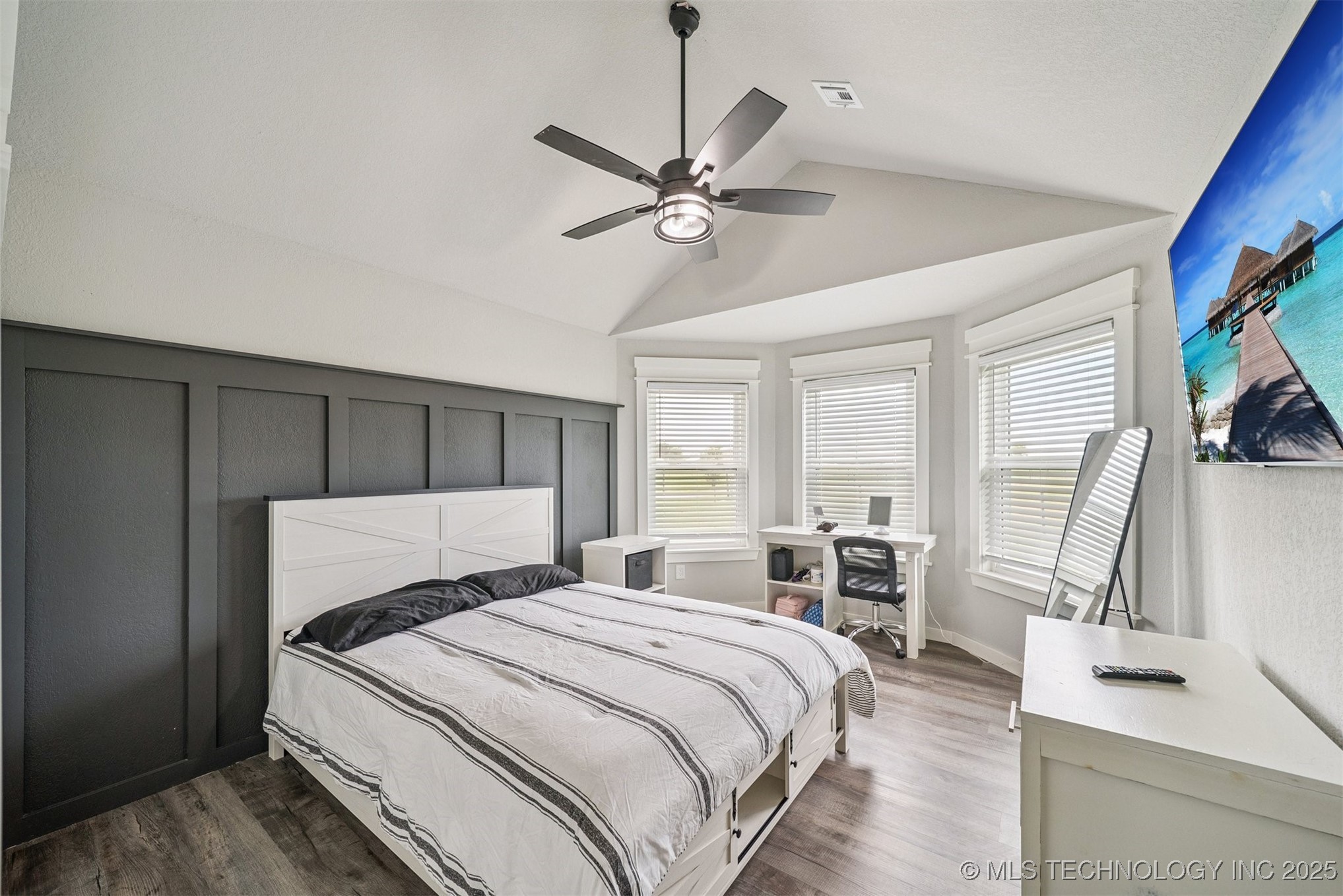 12929 N Sheridan Road