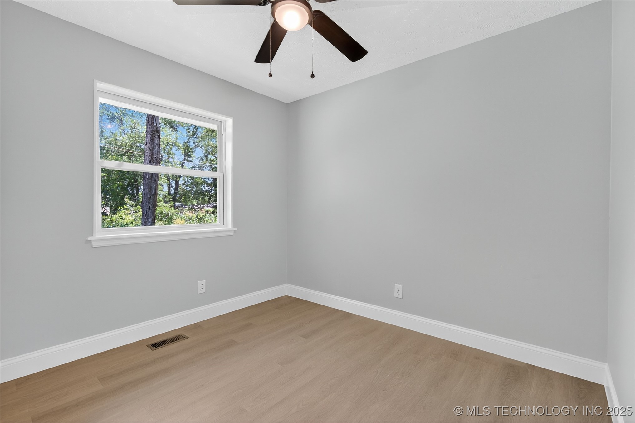 1804 W Sunset Drive