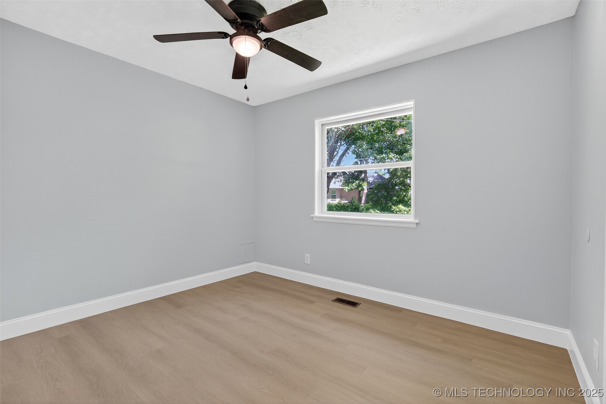 1804 W Sunset Drive