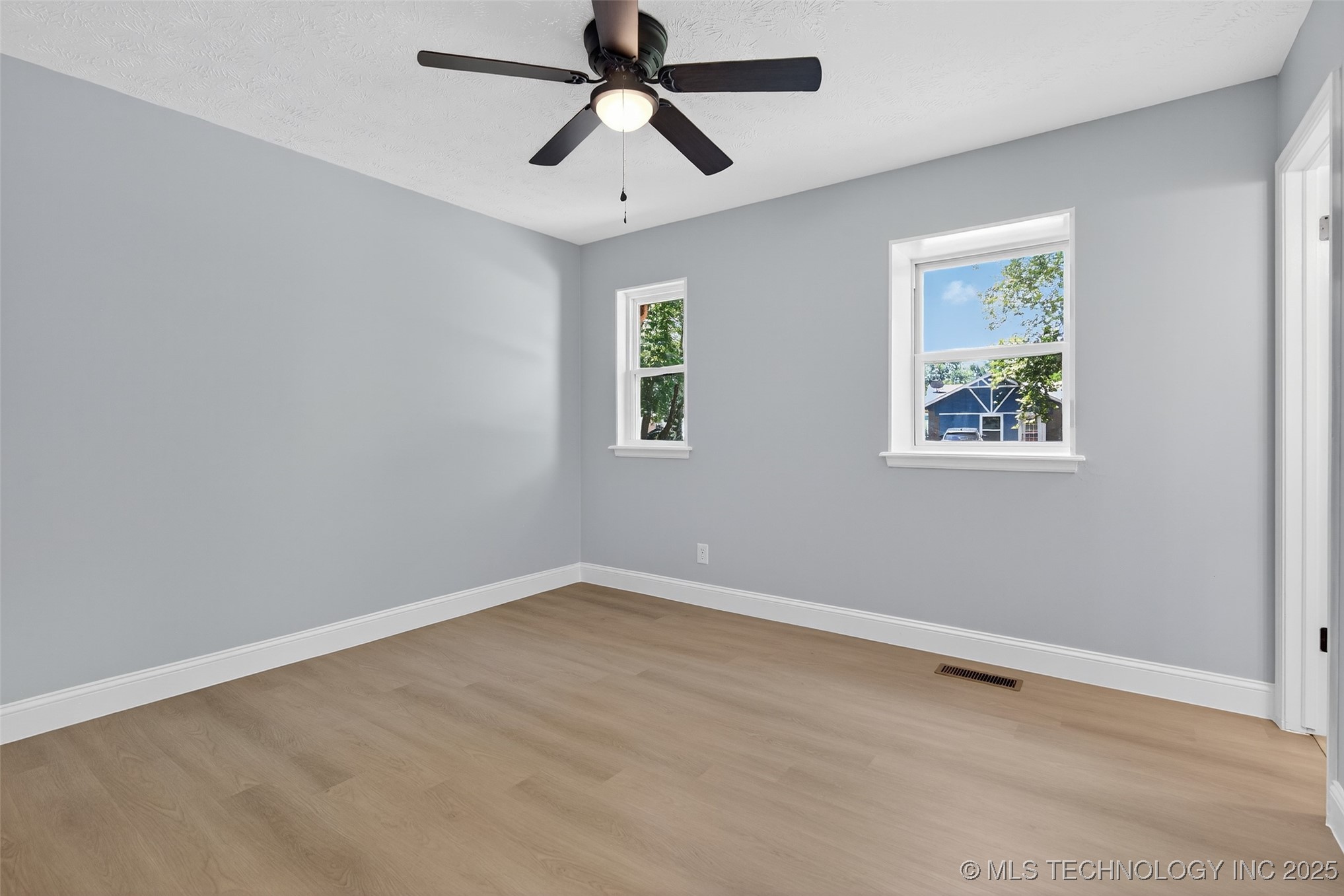 1804 W Sunset Drive