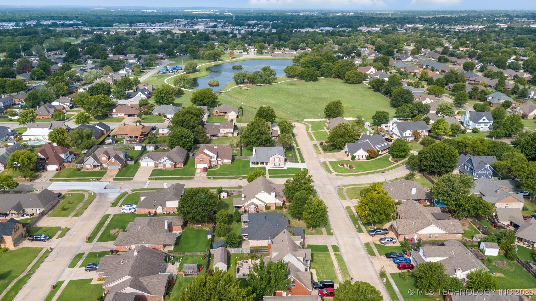 12708 E 78th Street North