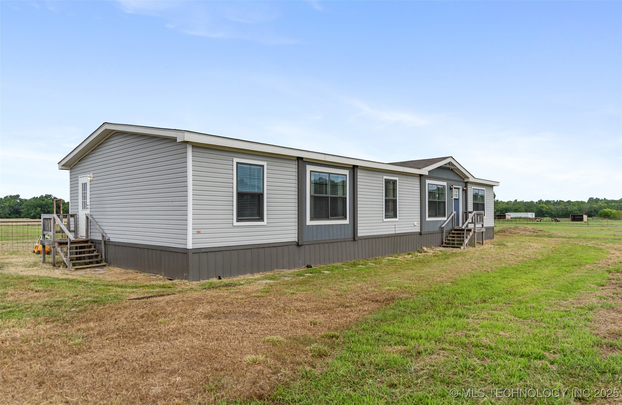 4292 S 4180 Road