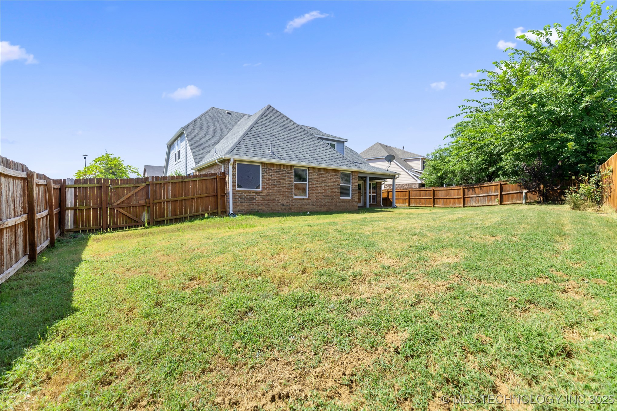 10206 N 142nd East Avenue