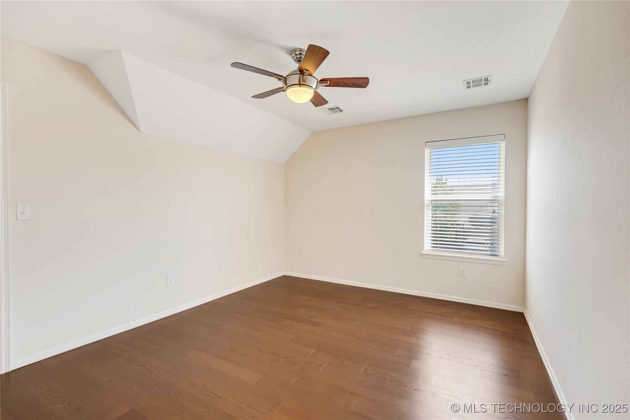 10206 N 142nd East Avenue