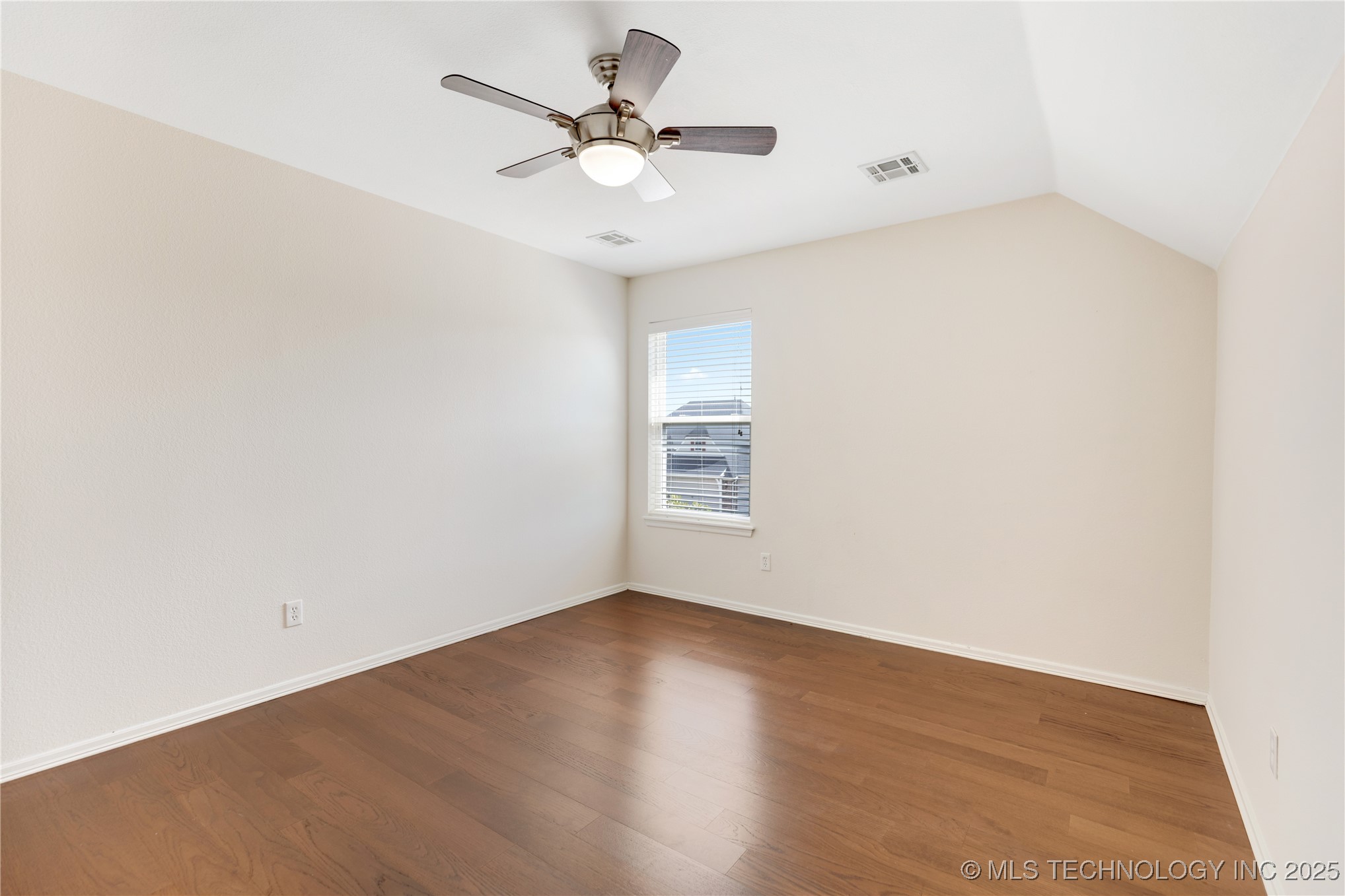 10206 N 142nd East Avenue