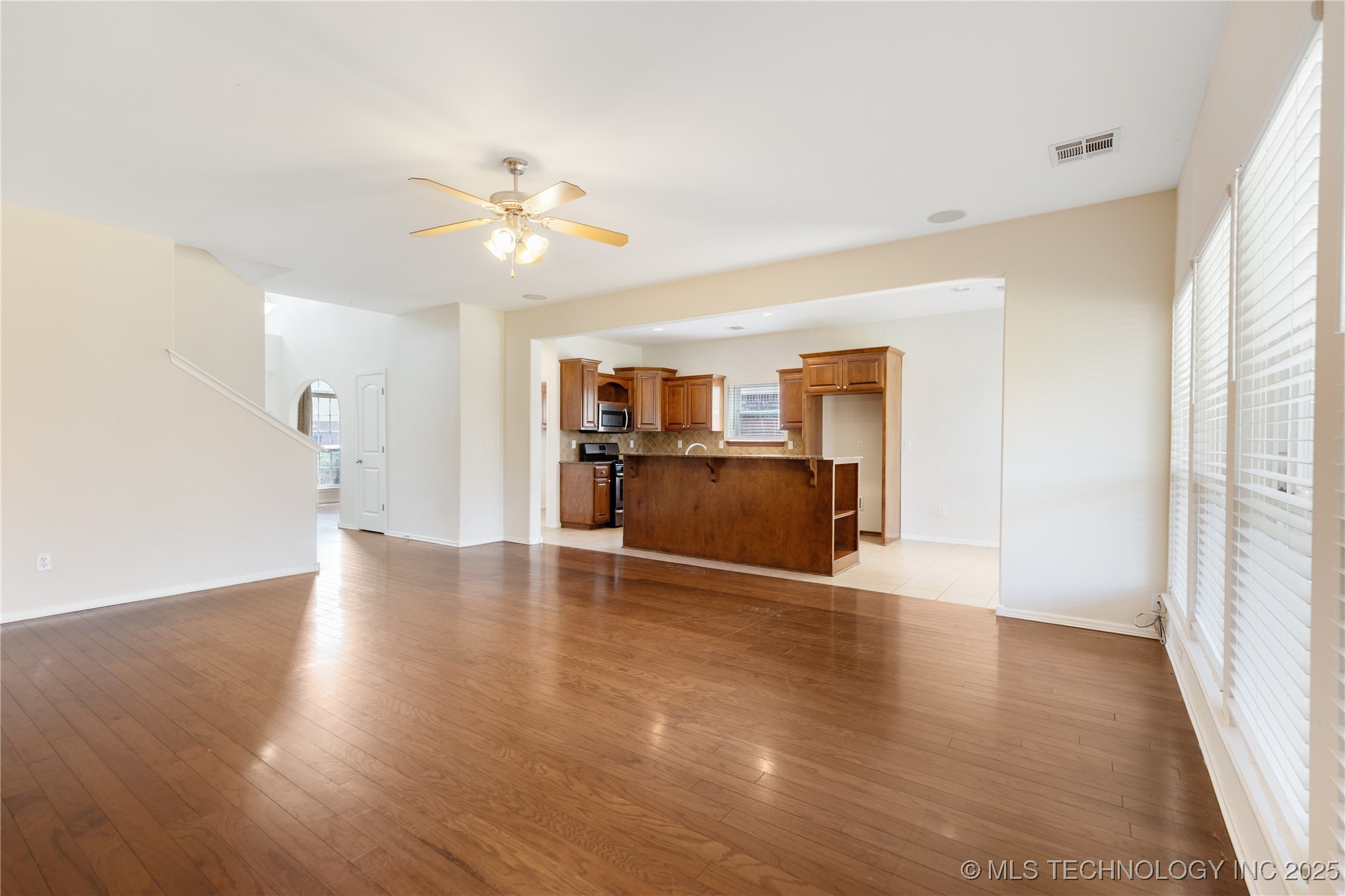 10206 N 142nd East Avenue