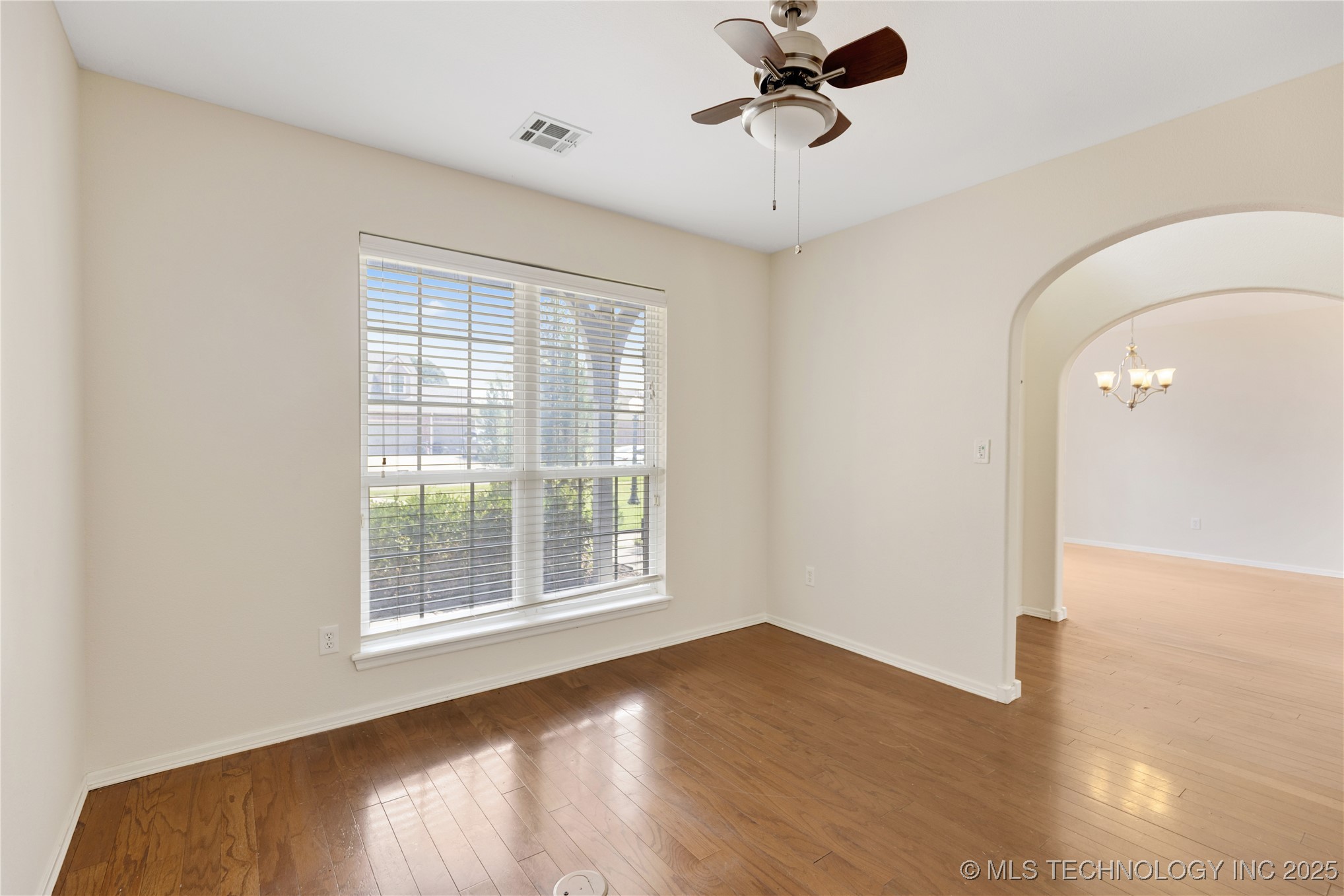 10206 N 142nd East Avenue