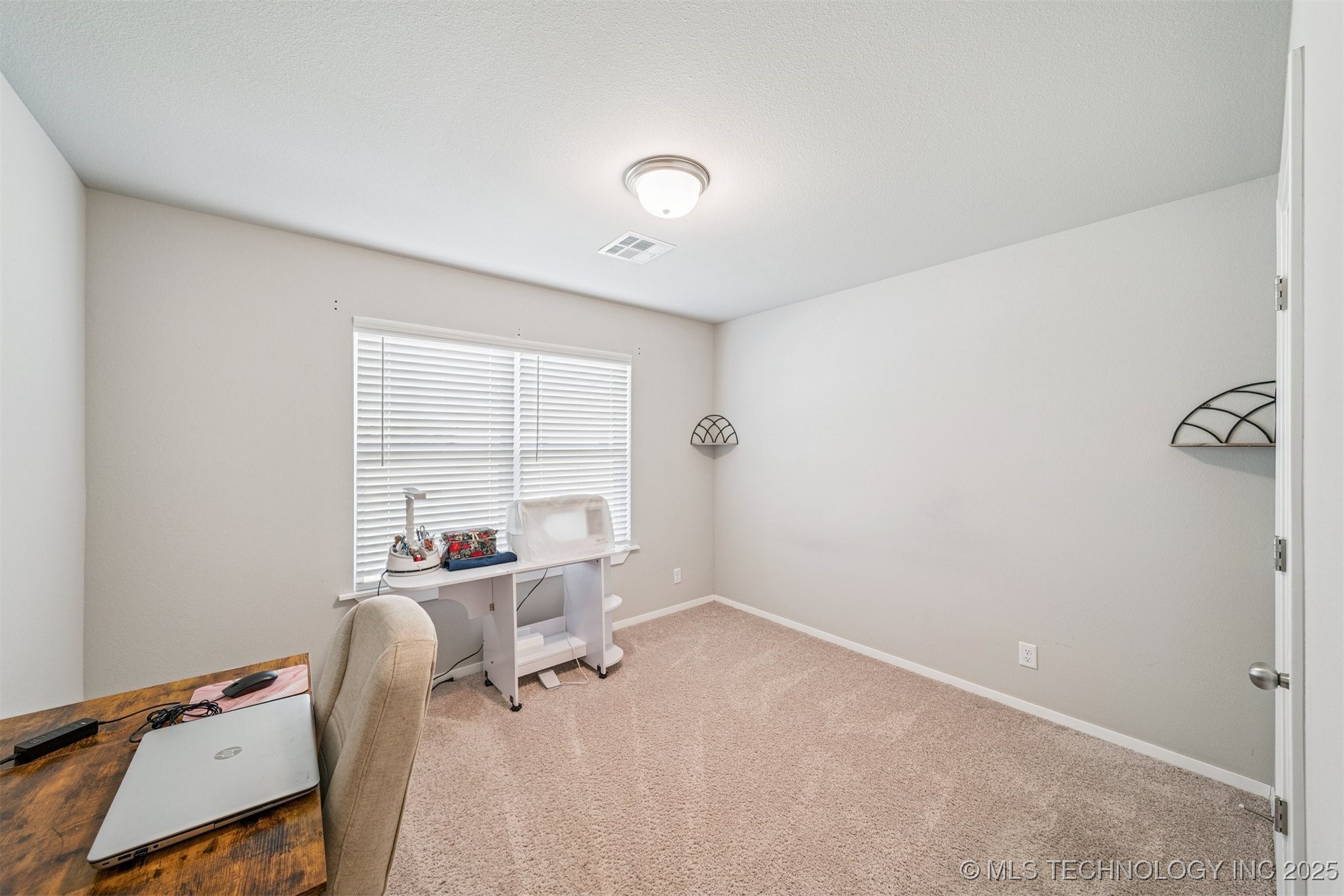 10019 E 107th Place North