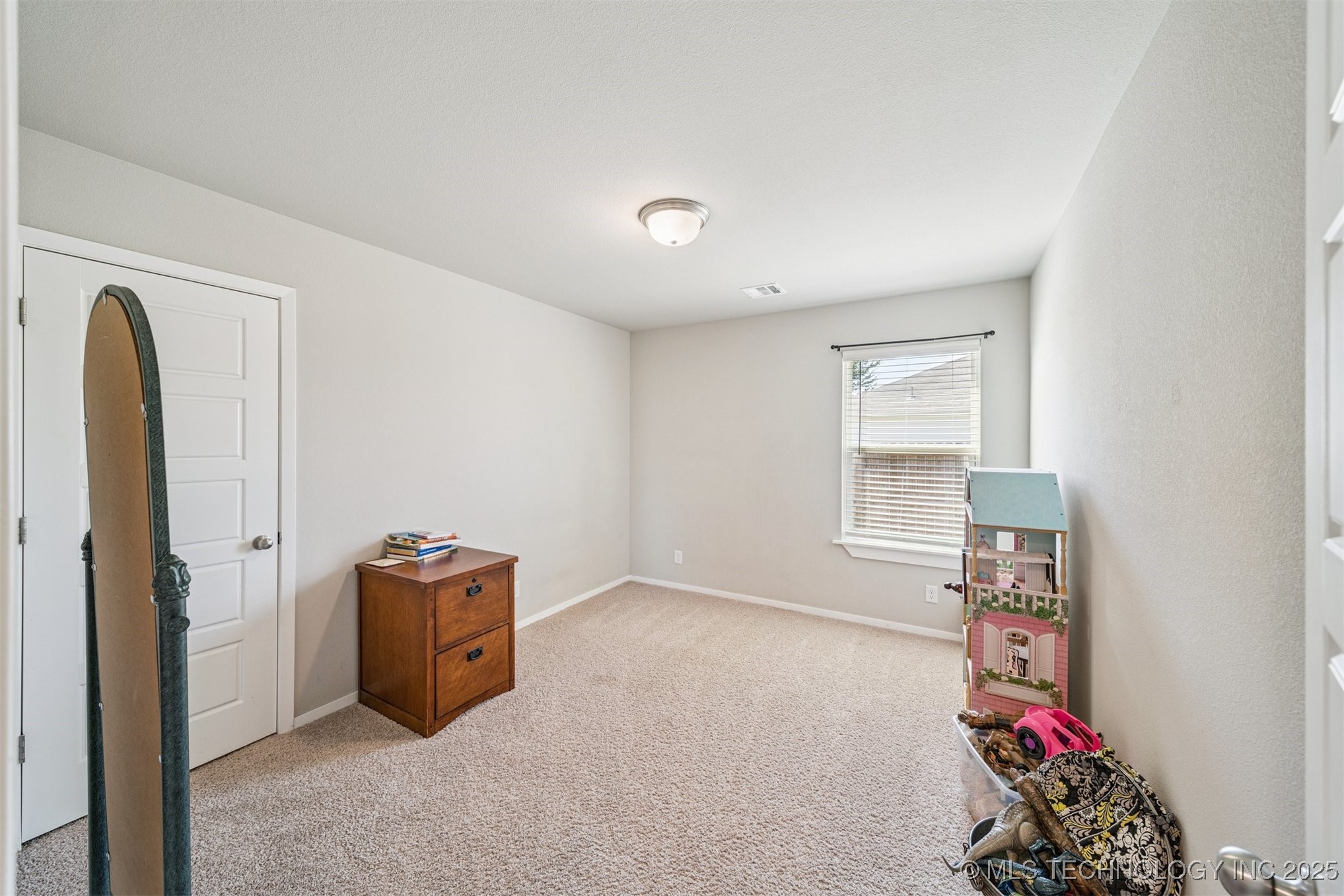 10019 E 107th Place North