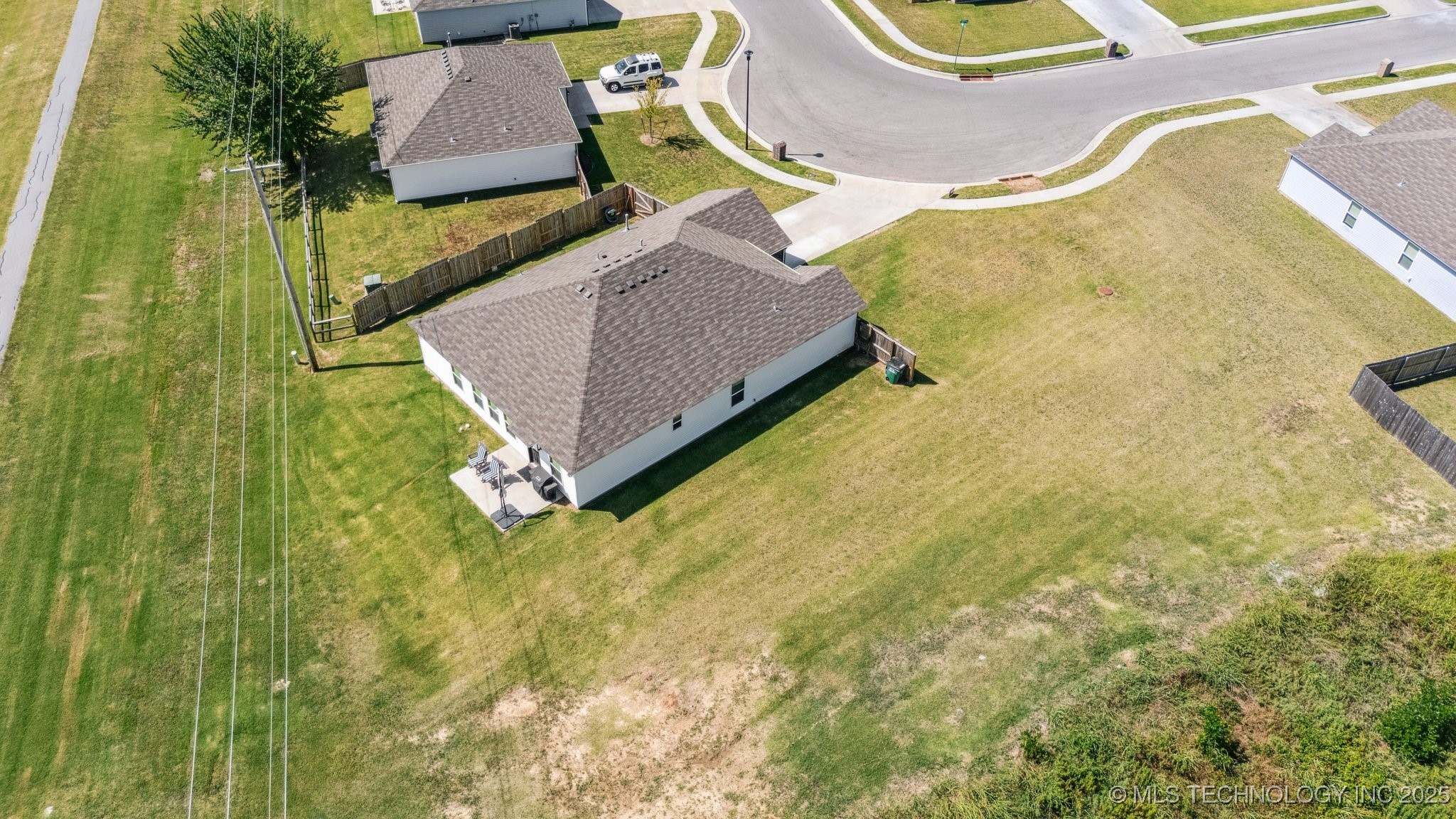 10019 E 107th Place North