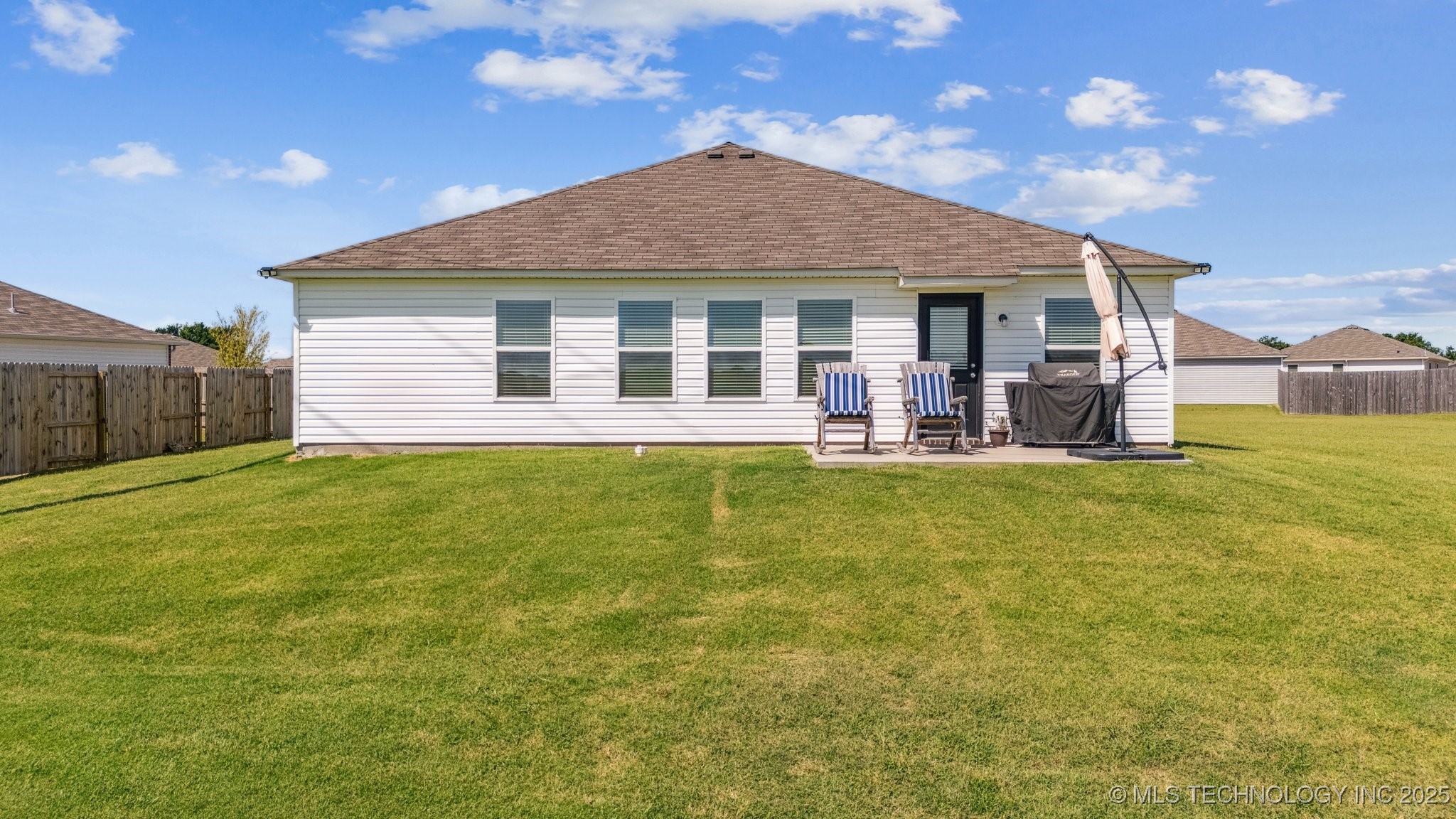 10019 E 107th Place North