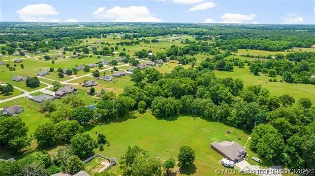 25072 Hackamore Road W