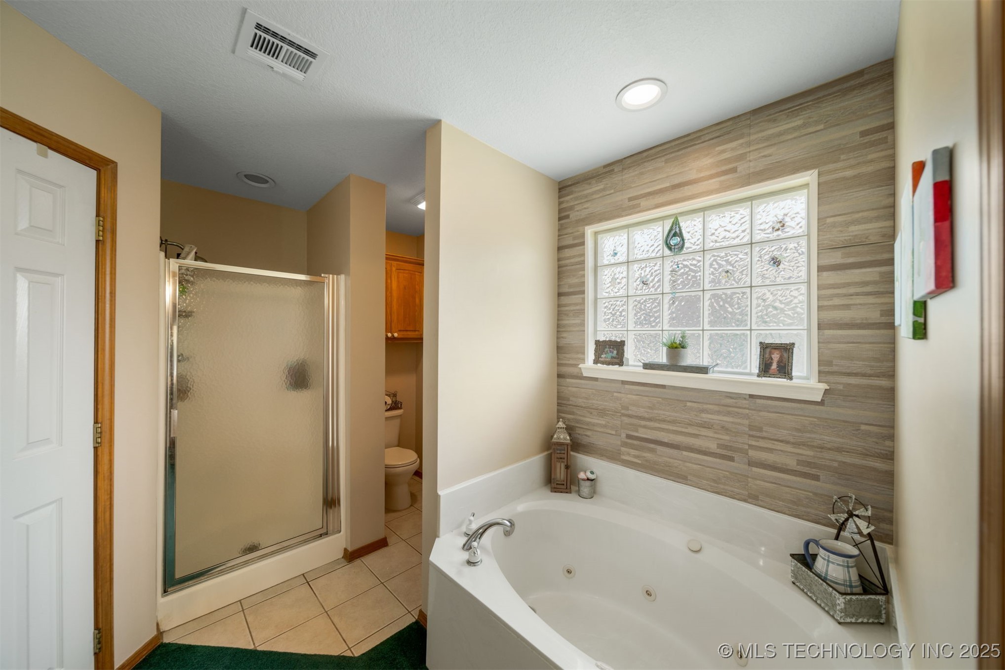 25072 Hackamore Road W