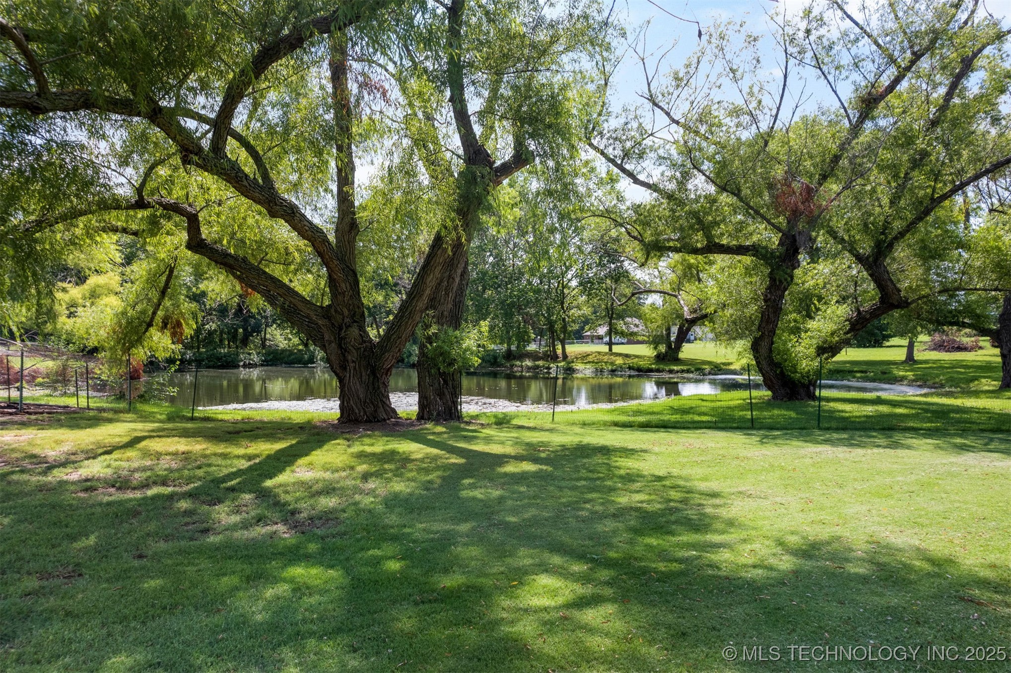 25072 Hackamore Road W