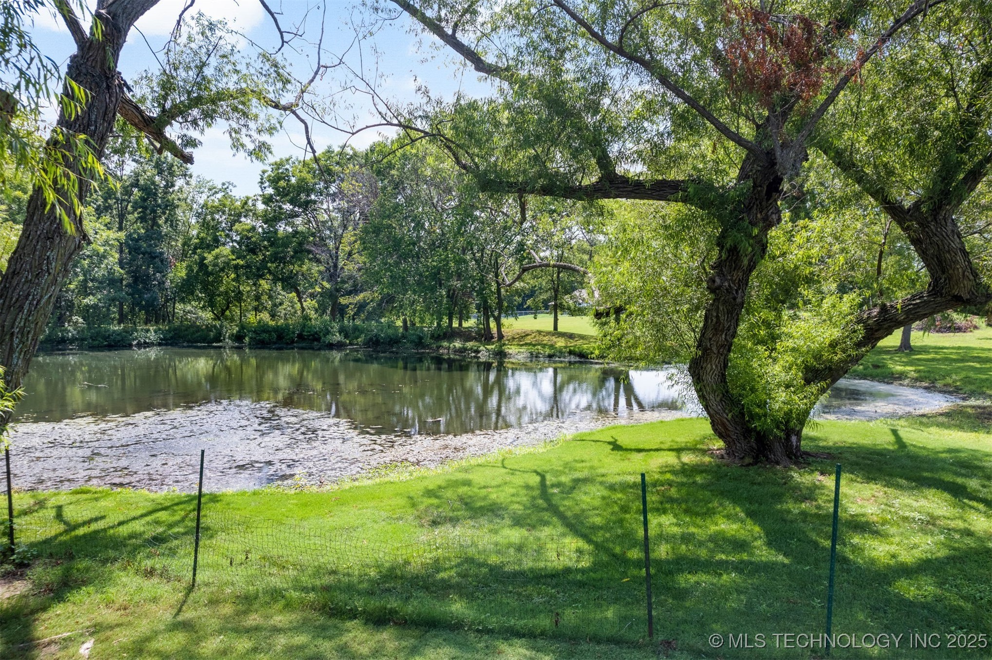 25072 Hackamore Road W