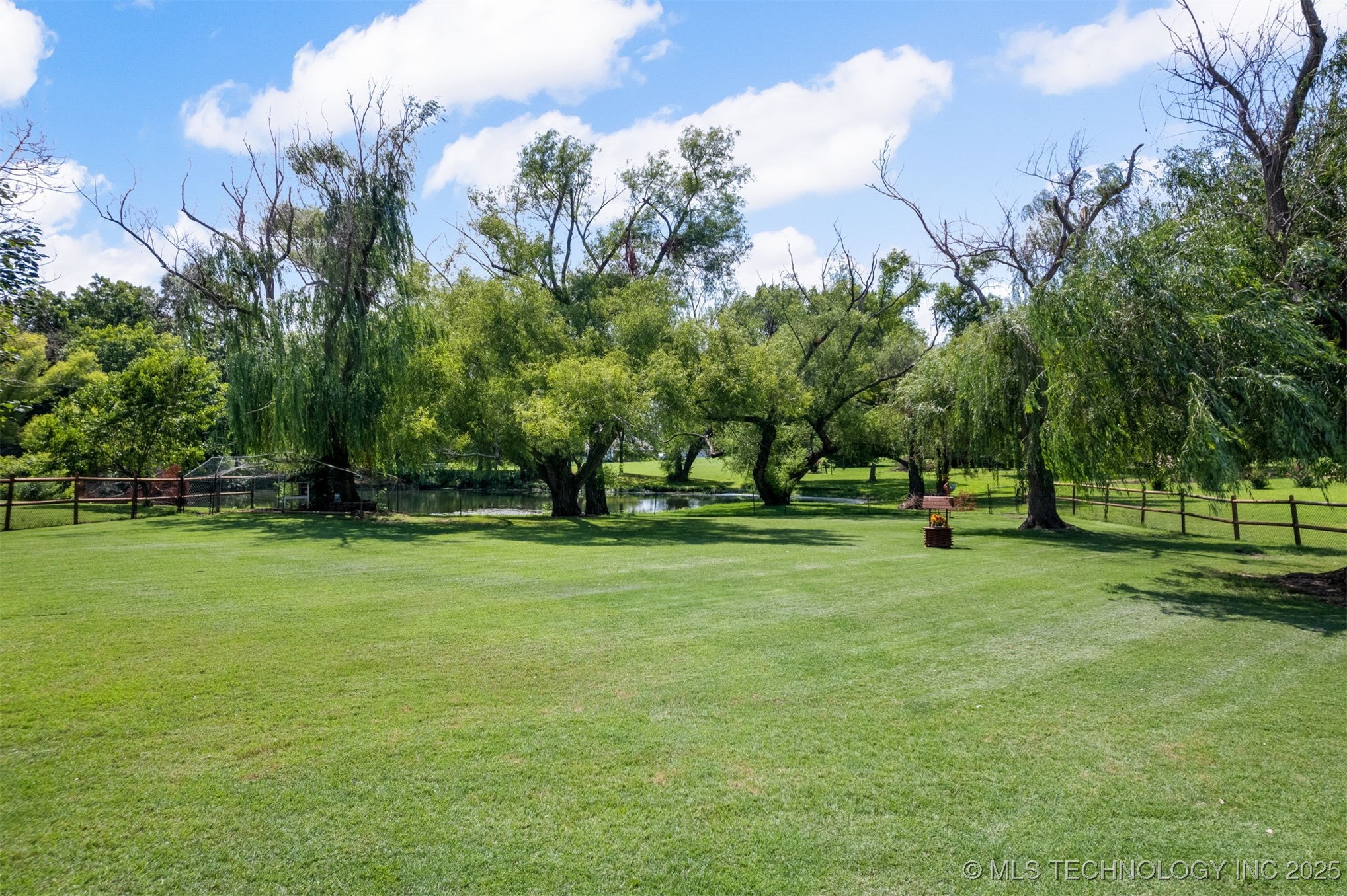 25072 Hackamore Road W