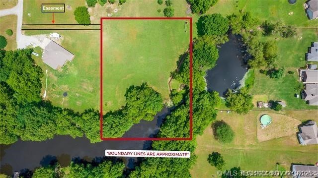 25072 Hackamore Road W