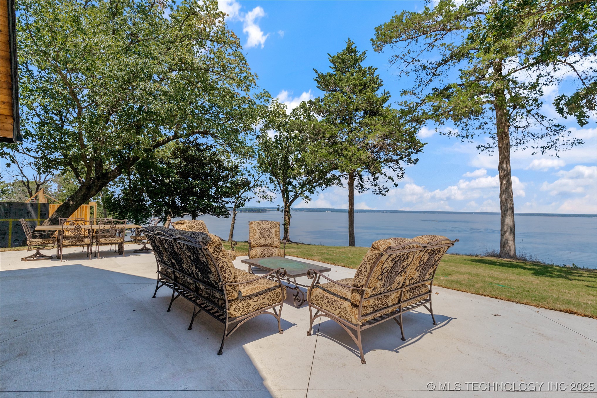 111 Circle Drive