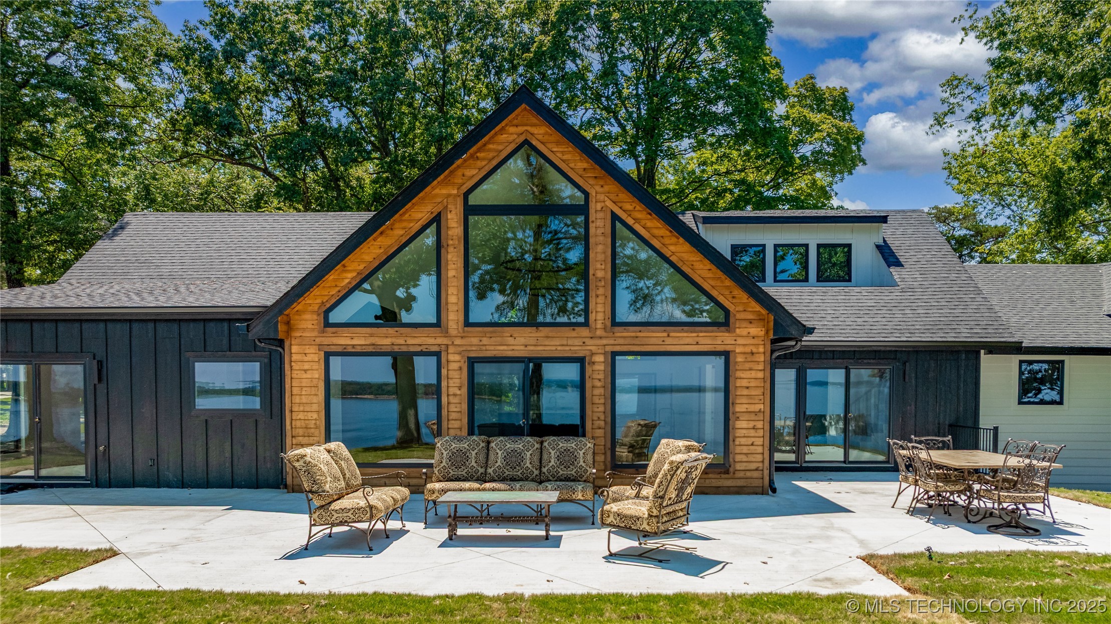 111 Circle Drive