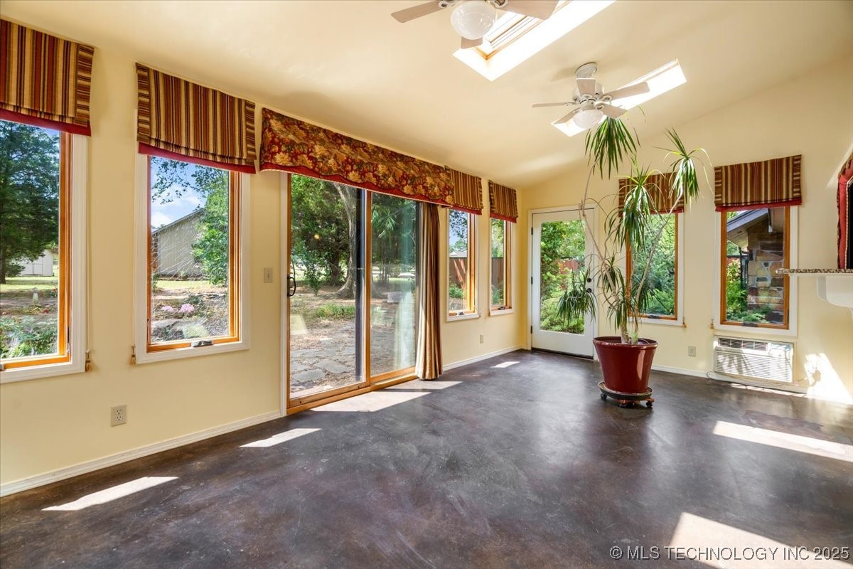 8203 N 160th East Avenue