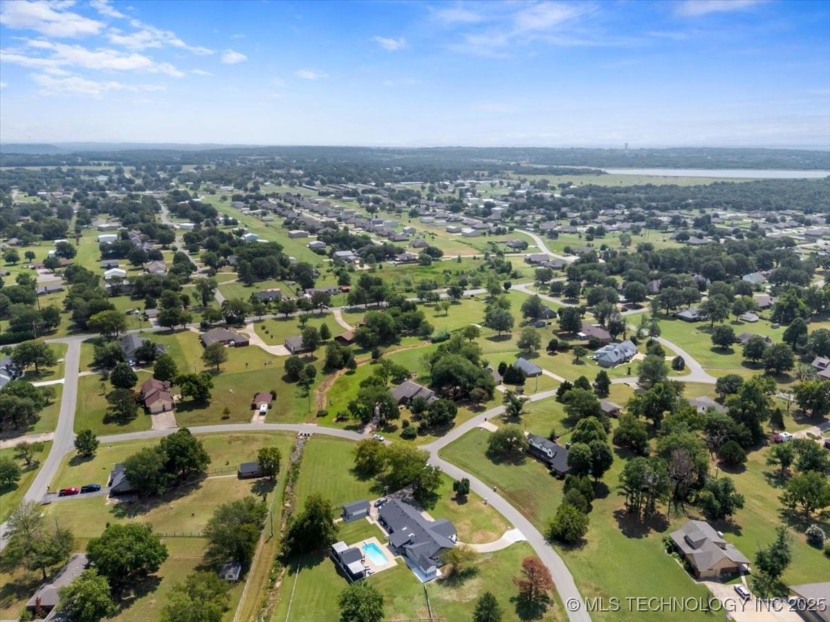 8203 N 160th East Avenue