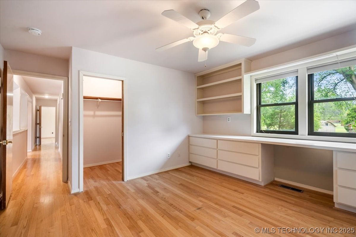 8203 N 160th East Avenue