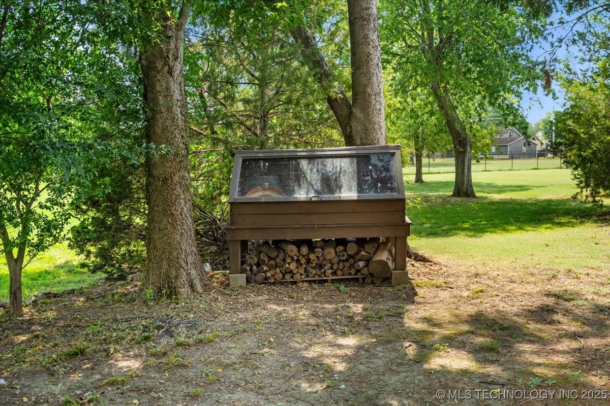 8203 N 160th East Avenue