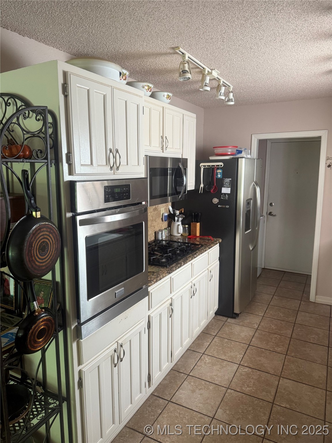 14841 E 32nd Street S