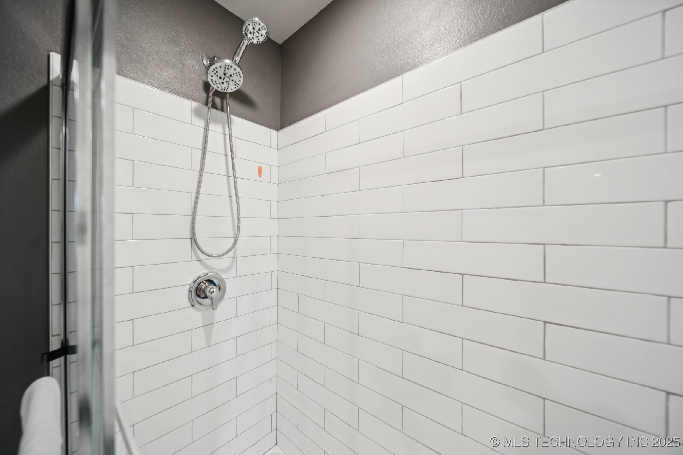 26550 Columbia Crest Drive