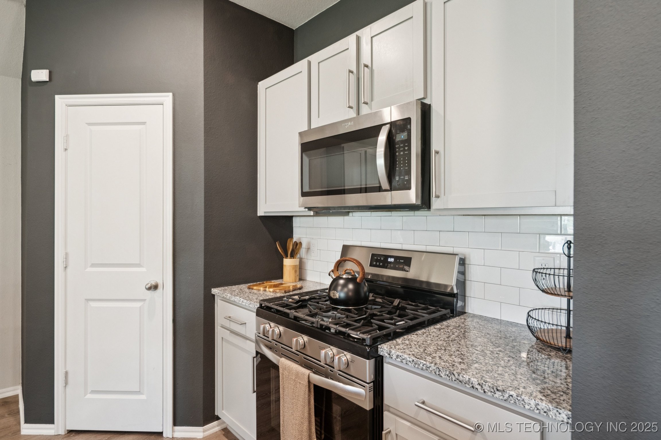 26550 Columbia Crest Drive