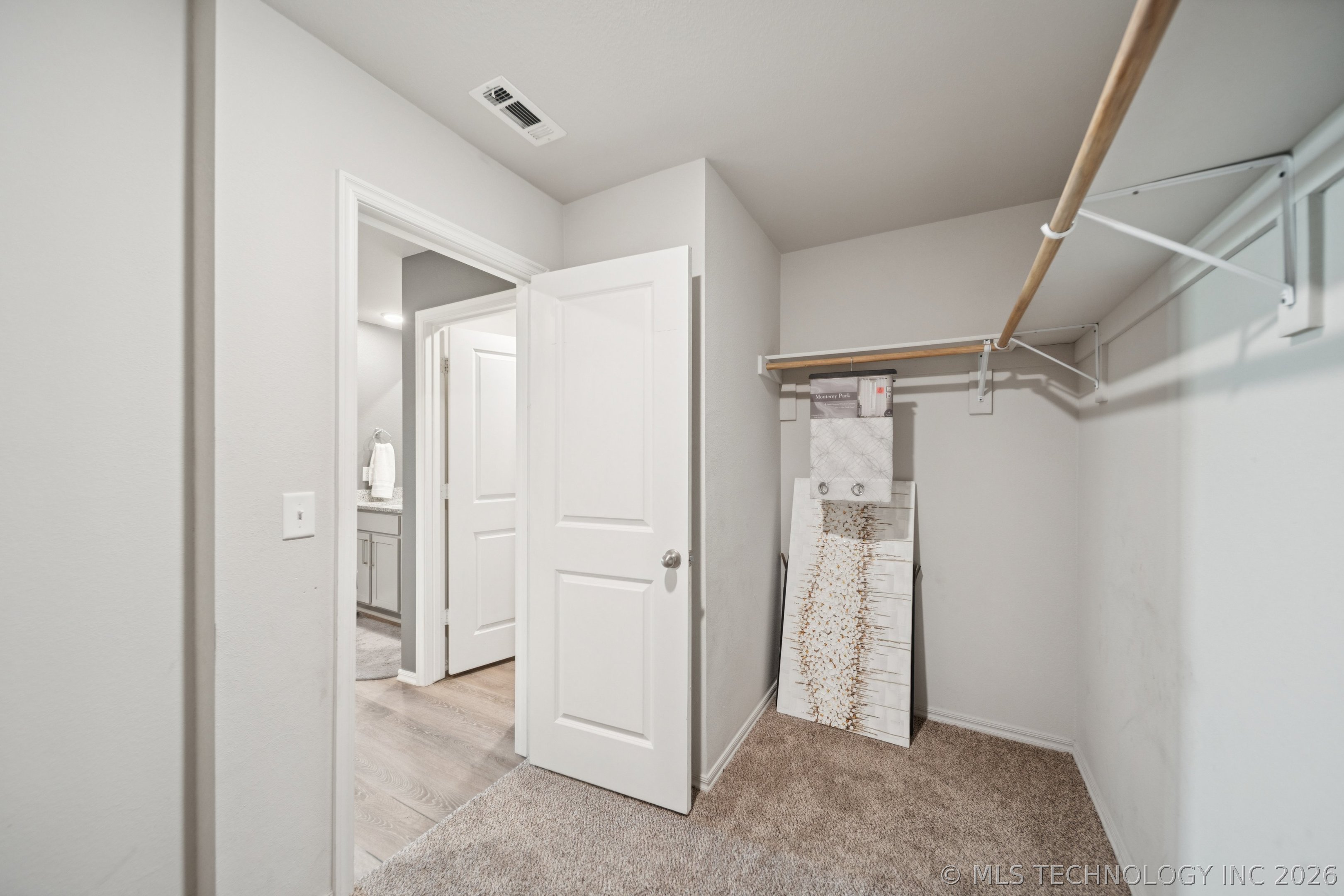 26550 Columbia Crest Drive